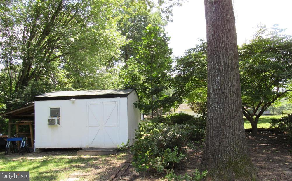 SHADY DALE - Residential