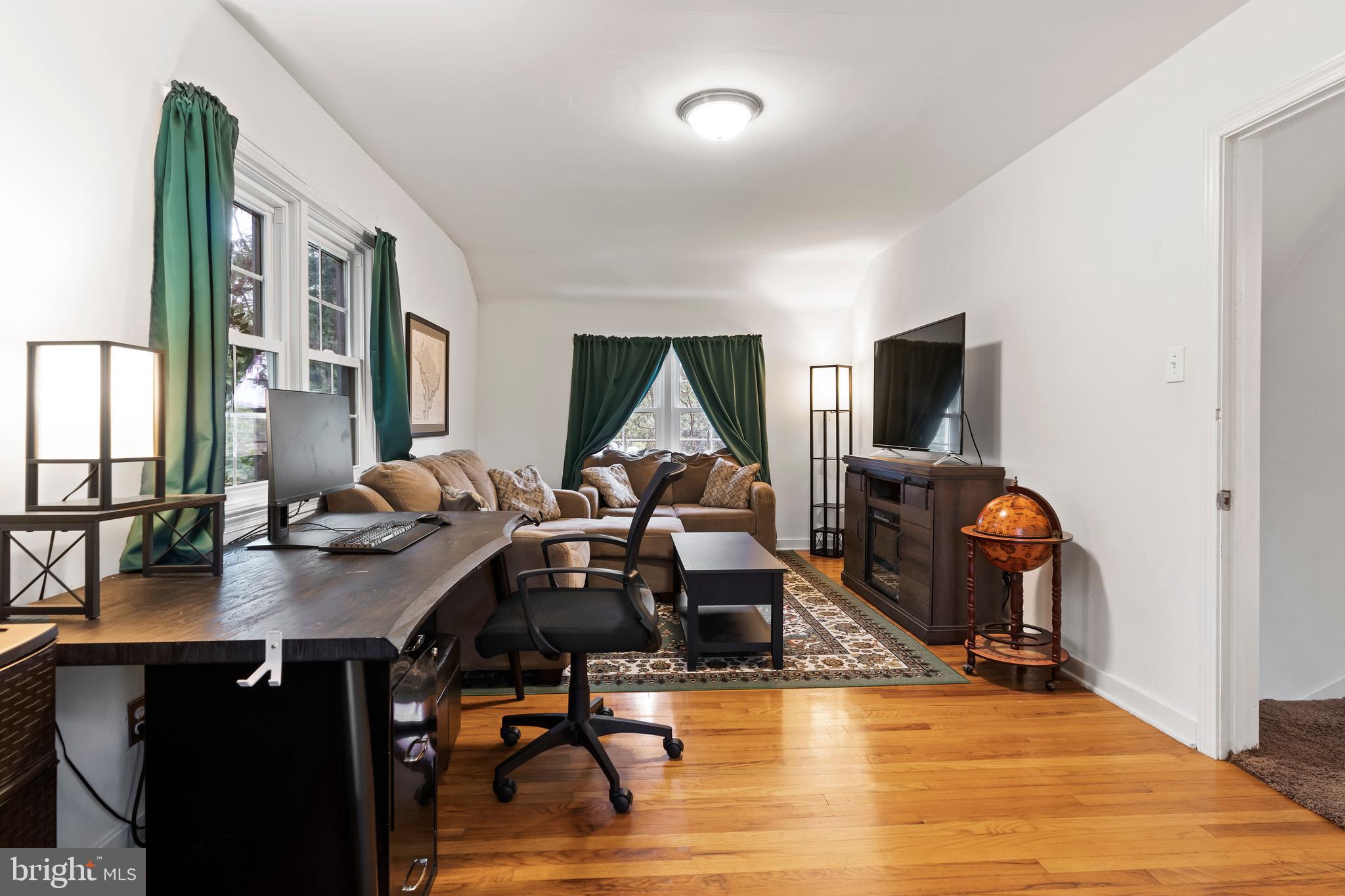 HIGHLAND PARK - Residential