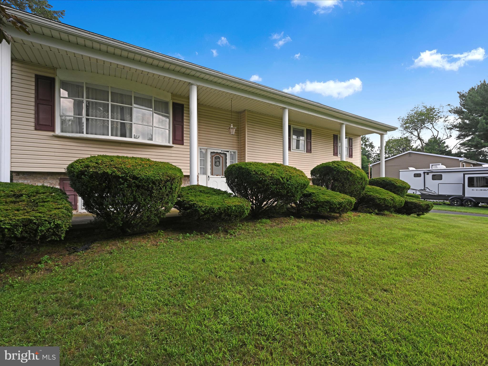 2620 PINEWOOD ROAD