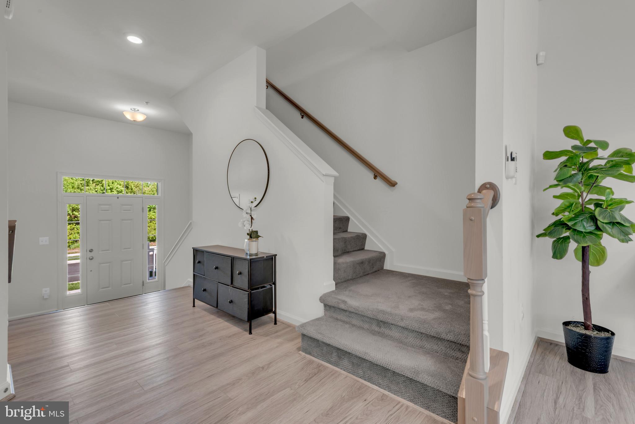 ELLENDALE - Residential