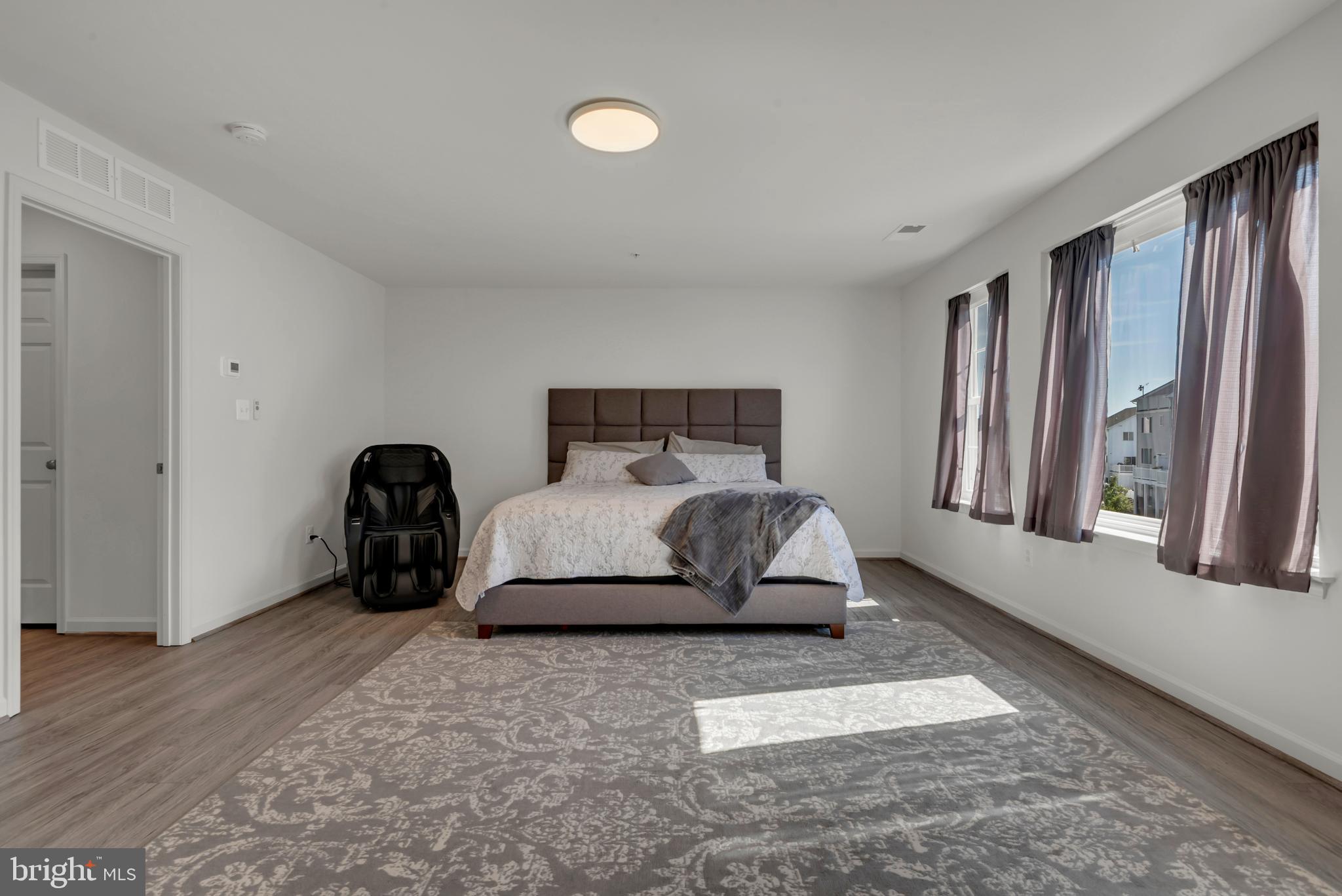 ELLENDALE - Residential