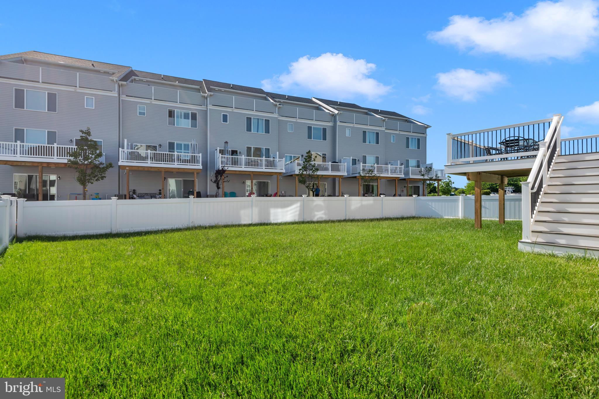 ELLENDALE - Residential