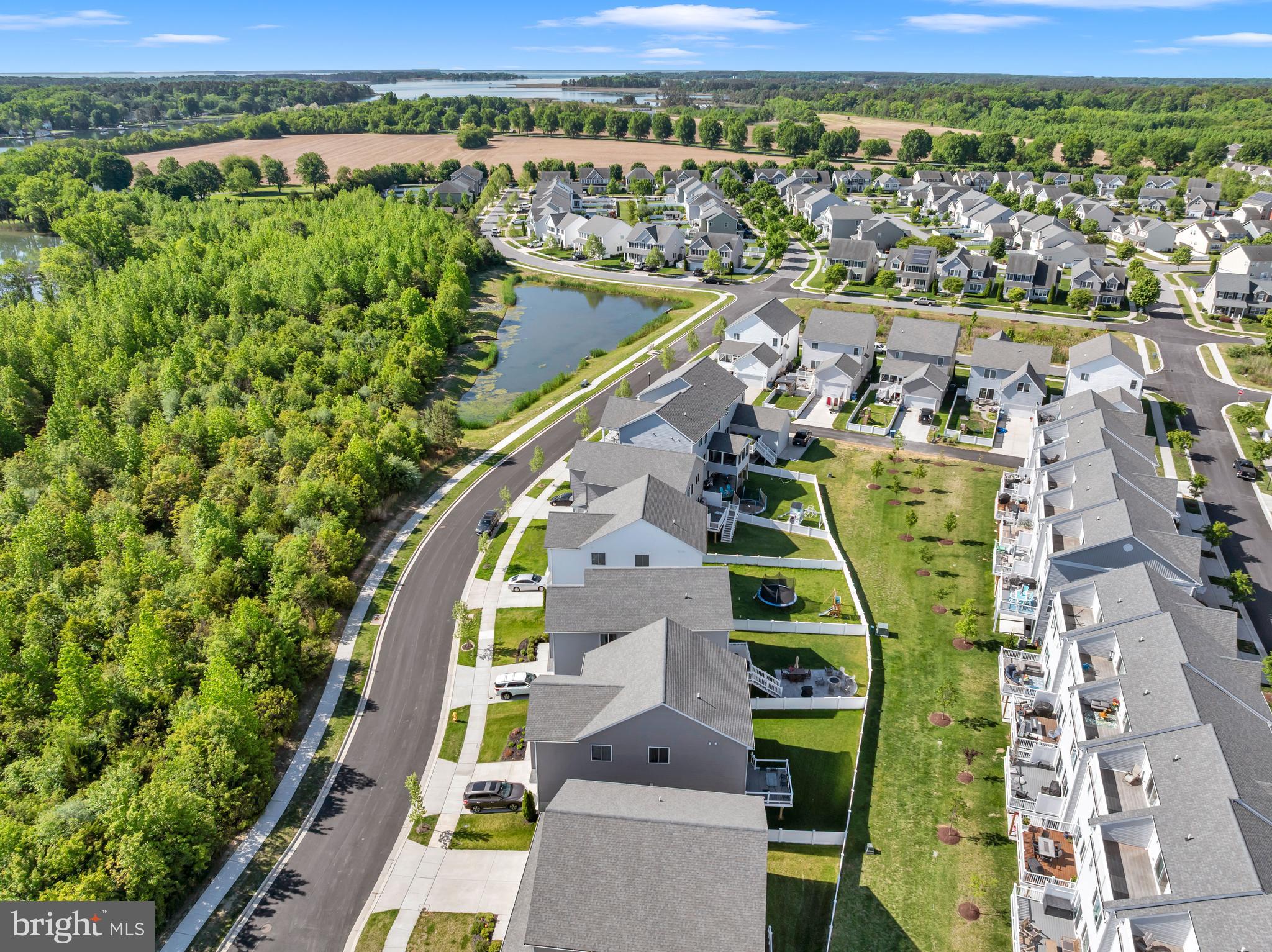 ELLENDALE - Residential
