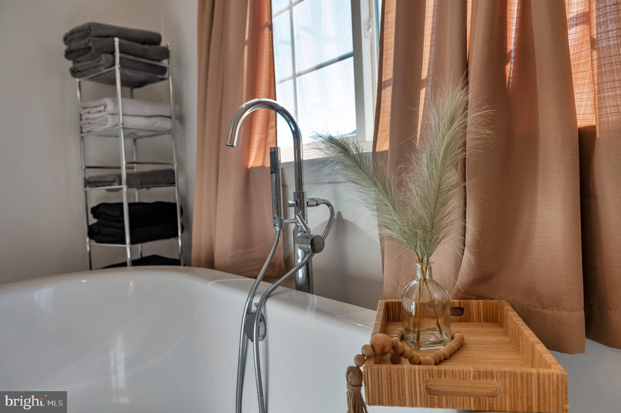 ELLENDALE - Residential