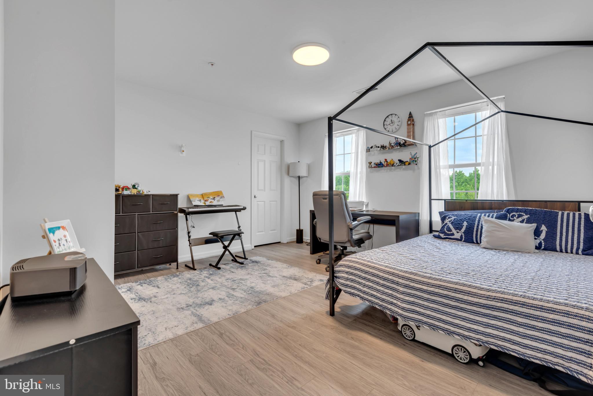 ELLENDALE - Residential