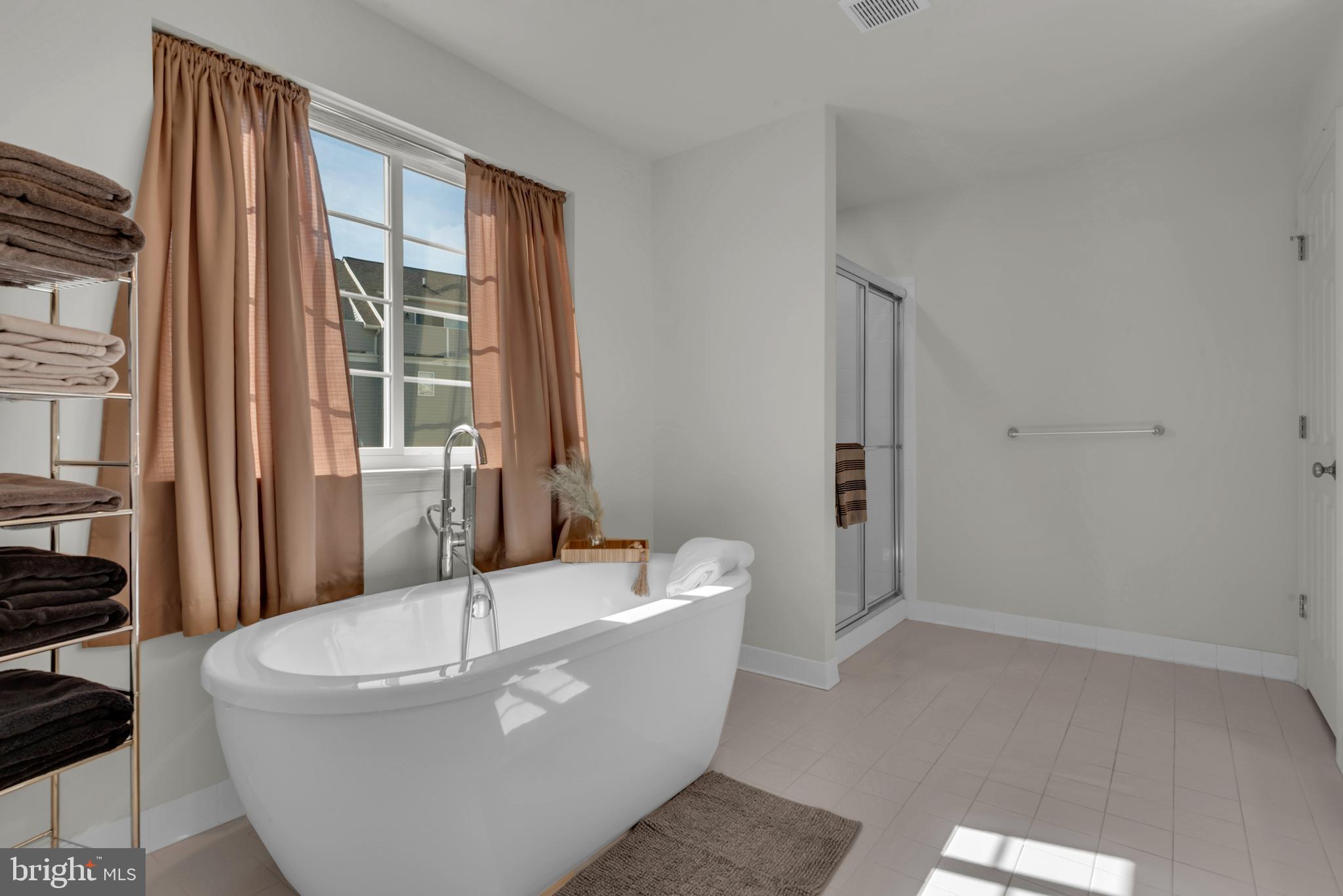 ELLENDALE - Residential