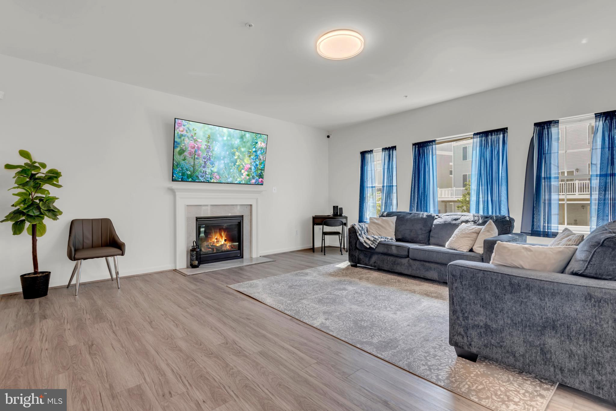 ELLENDALE - Residential