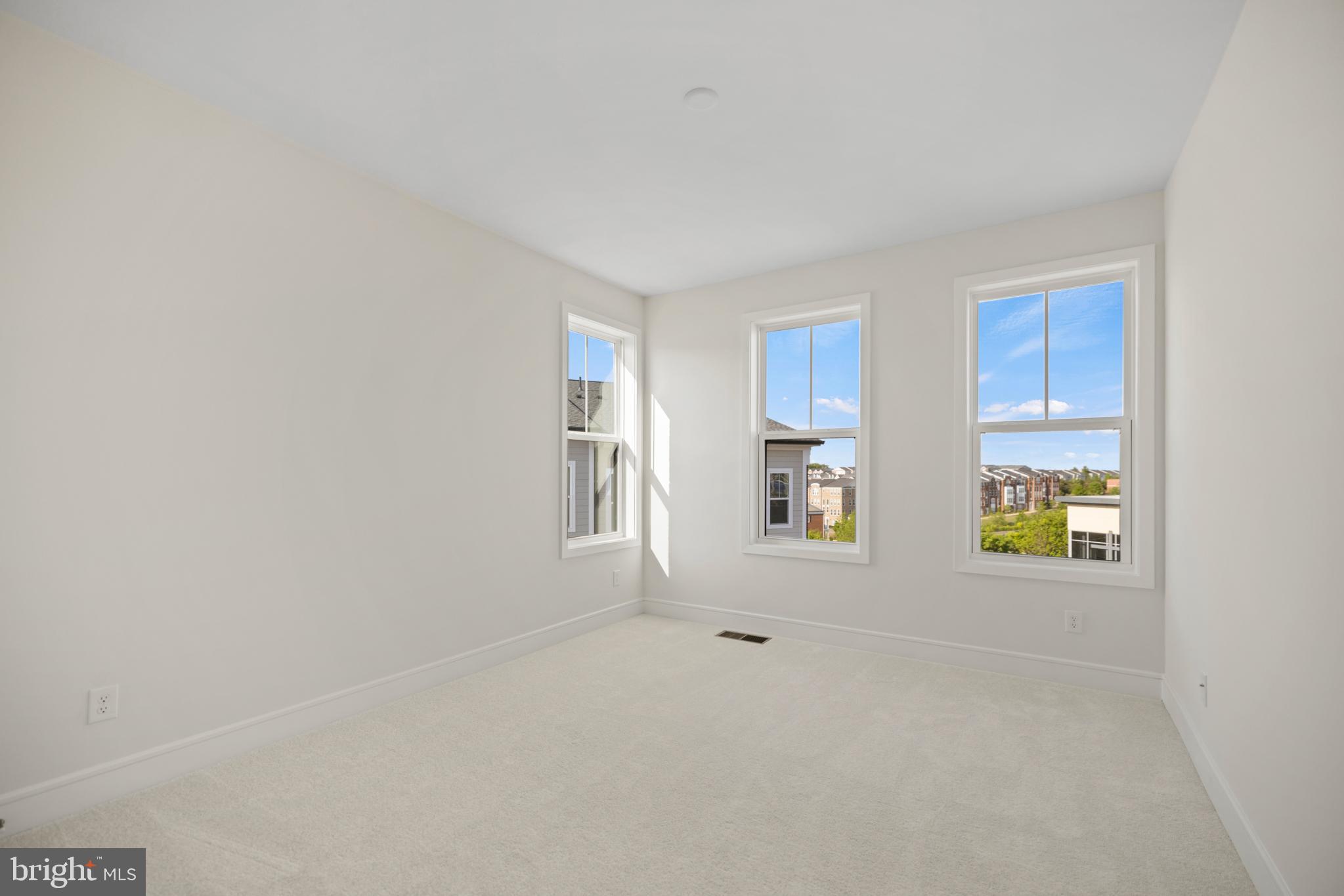 GOOSE CREEK VILLAGE - Residential