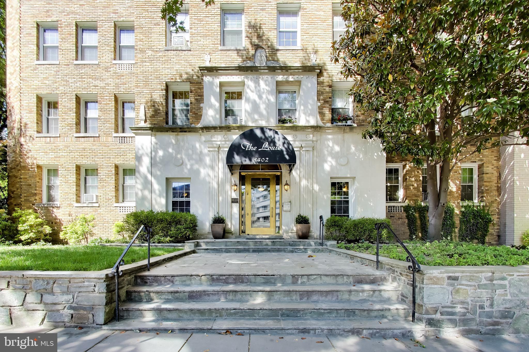 5402 CONNECTICUT AVENUE NW 204