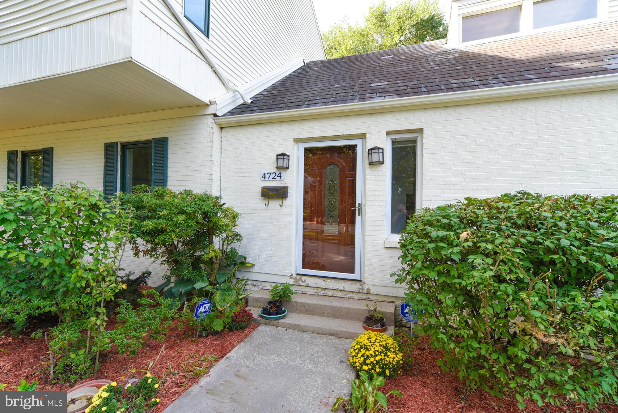 GLENBROOK VILLAGE - Residential