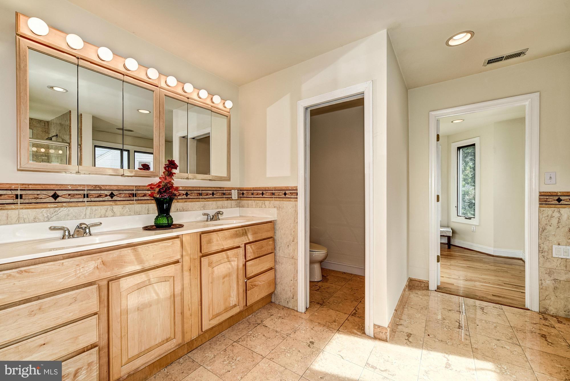 GLENBROOK VILLAGE - Residential