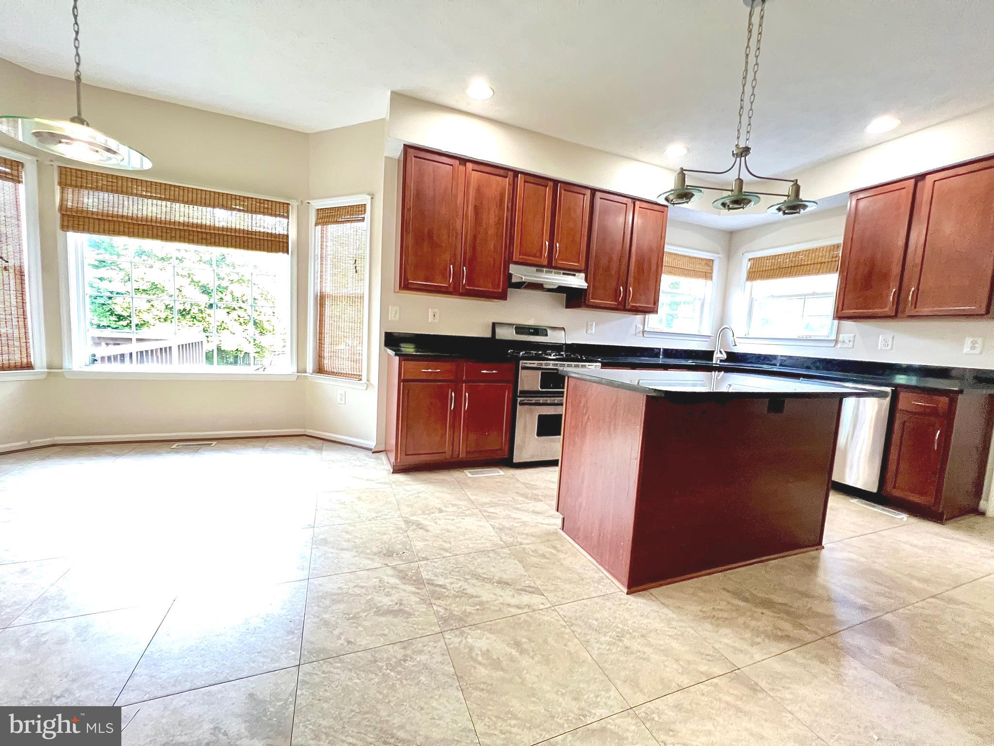 HAMILTON - Residential