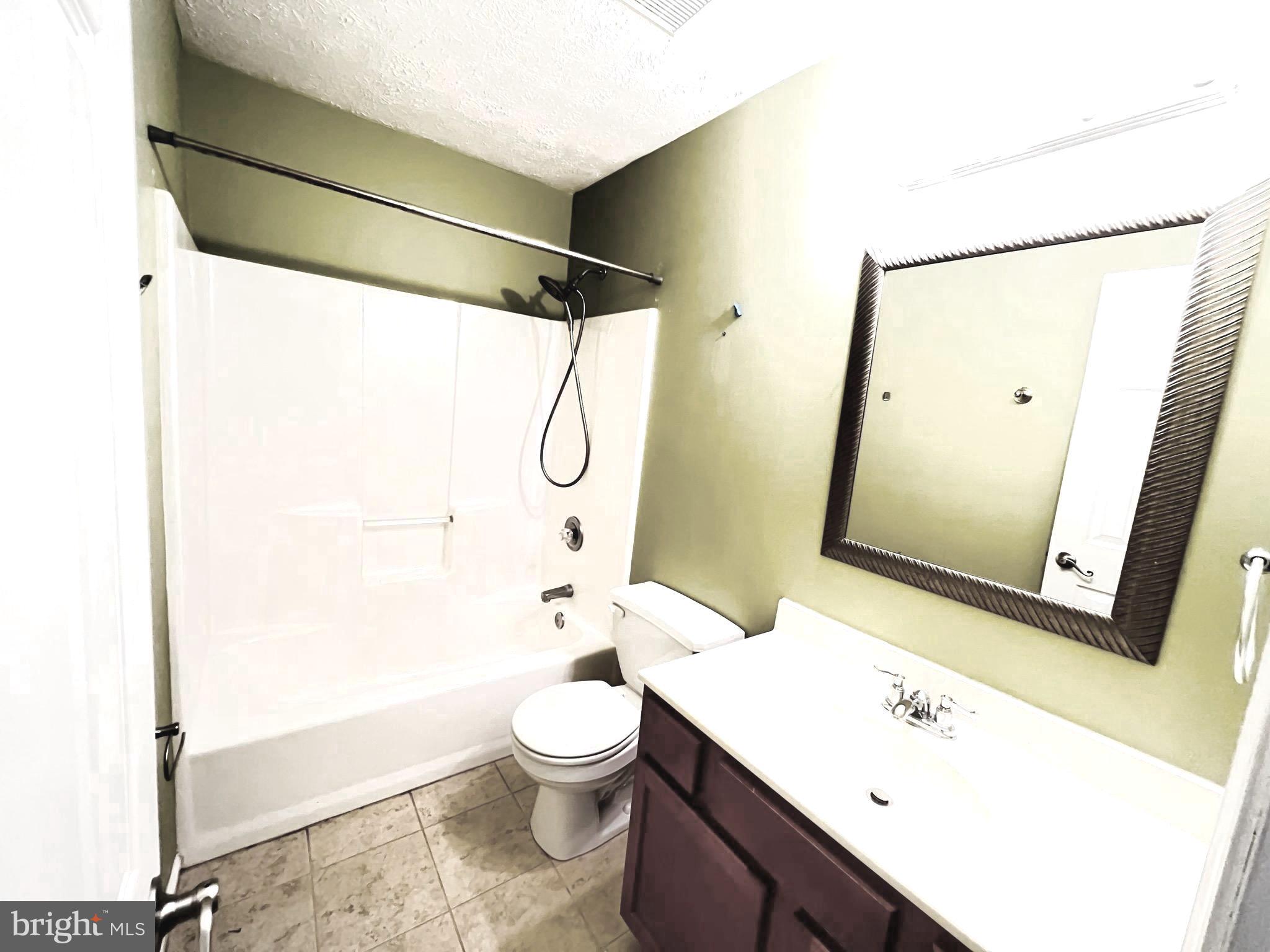 HAMILTON - Residential