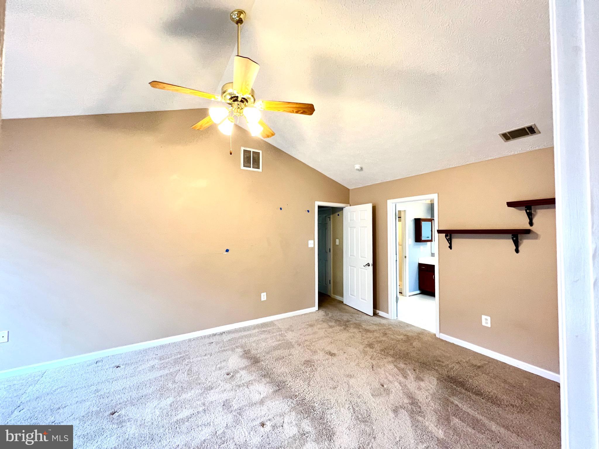 HAMILTON - Residential