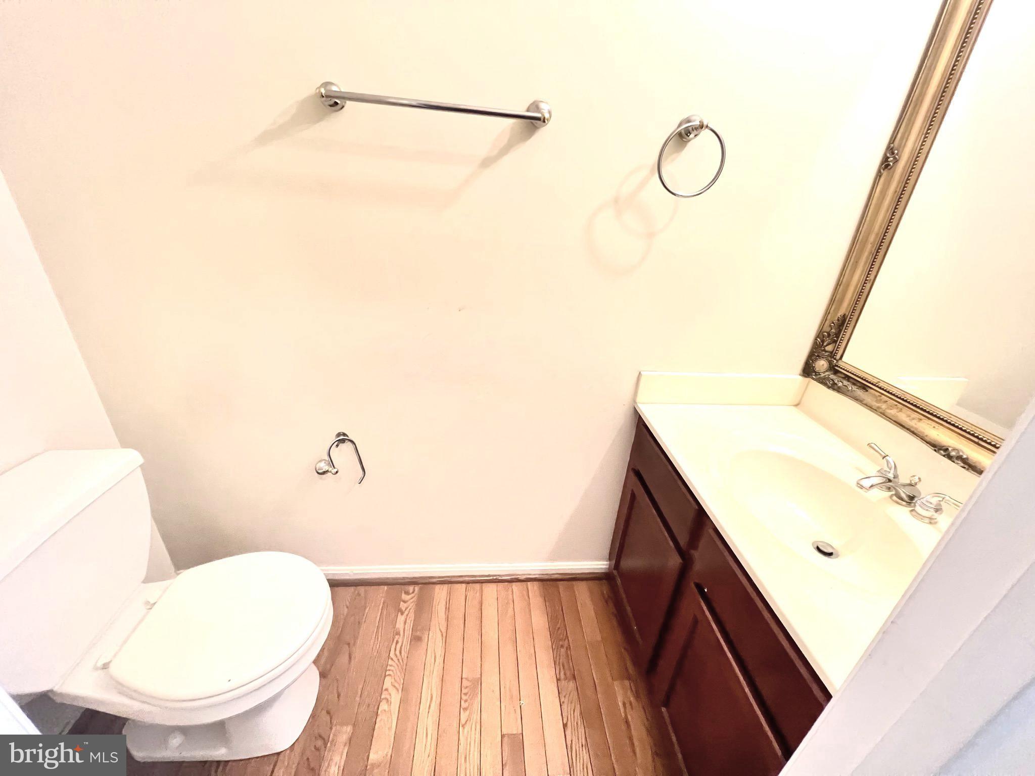 HAMILTON - Residential