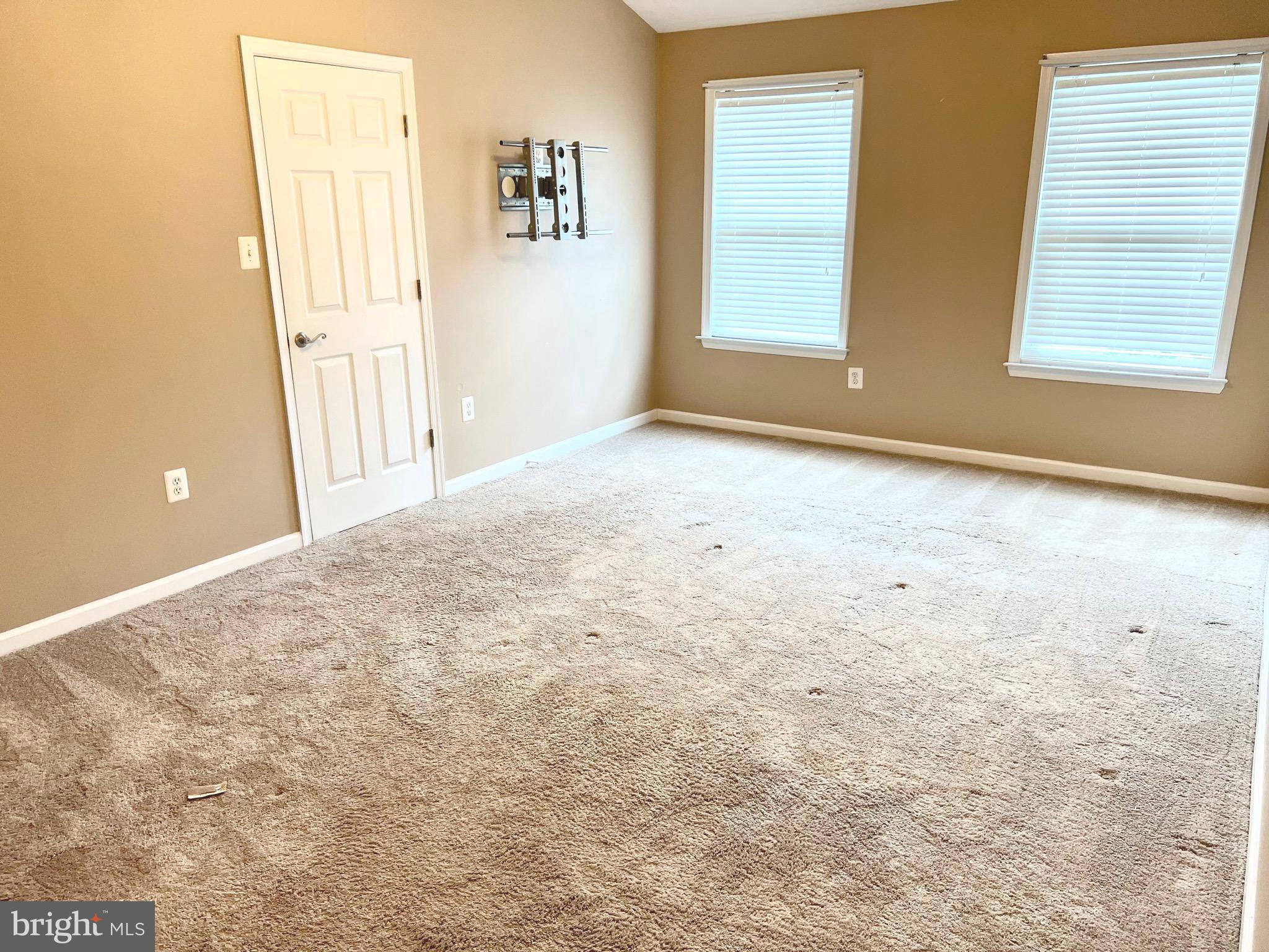 HAMILTON - Residential