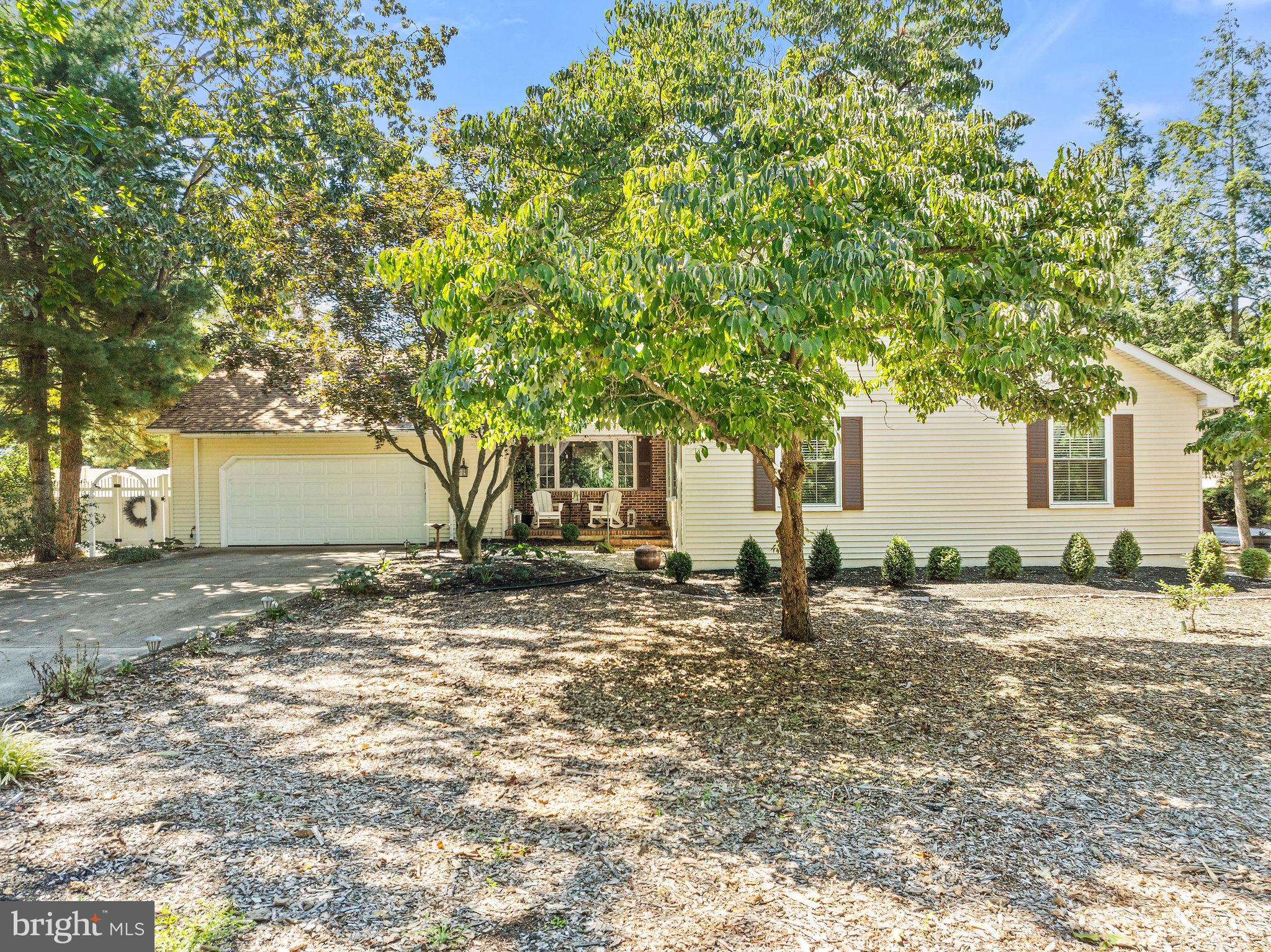 623 DOVE DRIVE