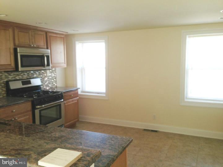 OLD CITY - Residential Lease