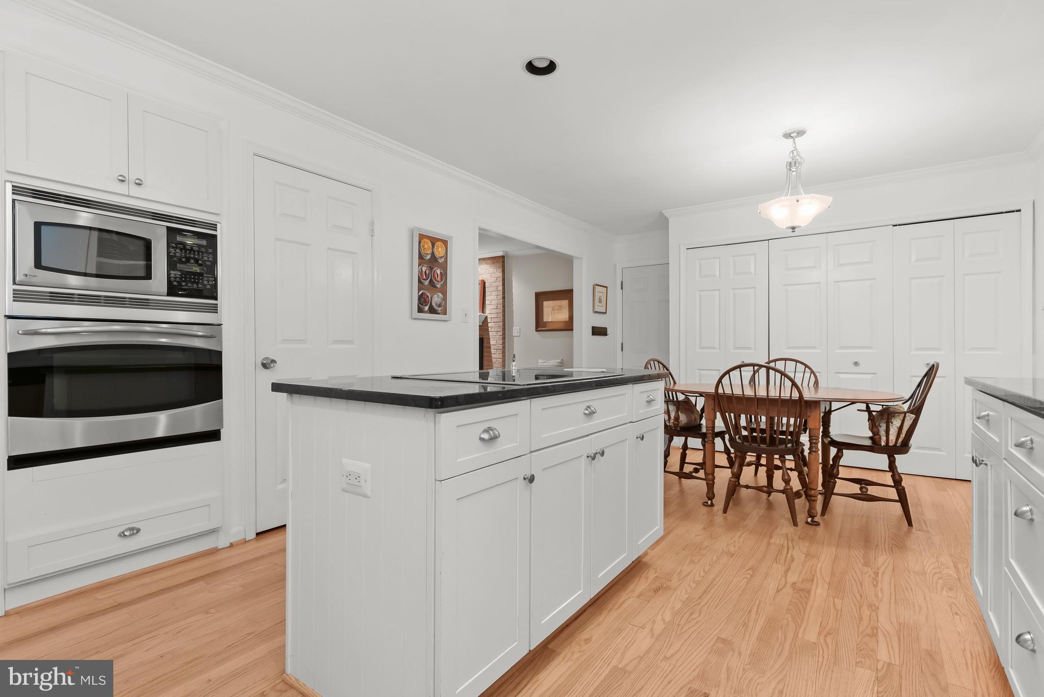 BETHANY WOODS - Residential