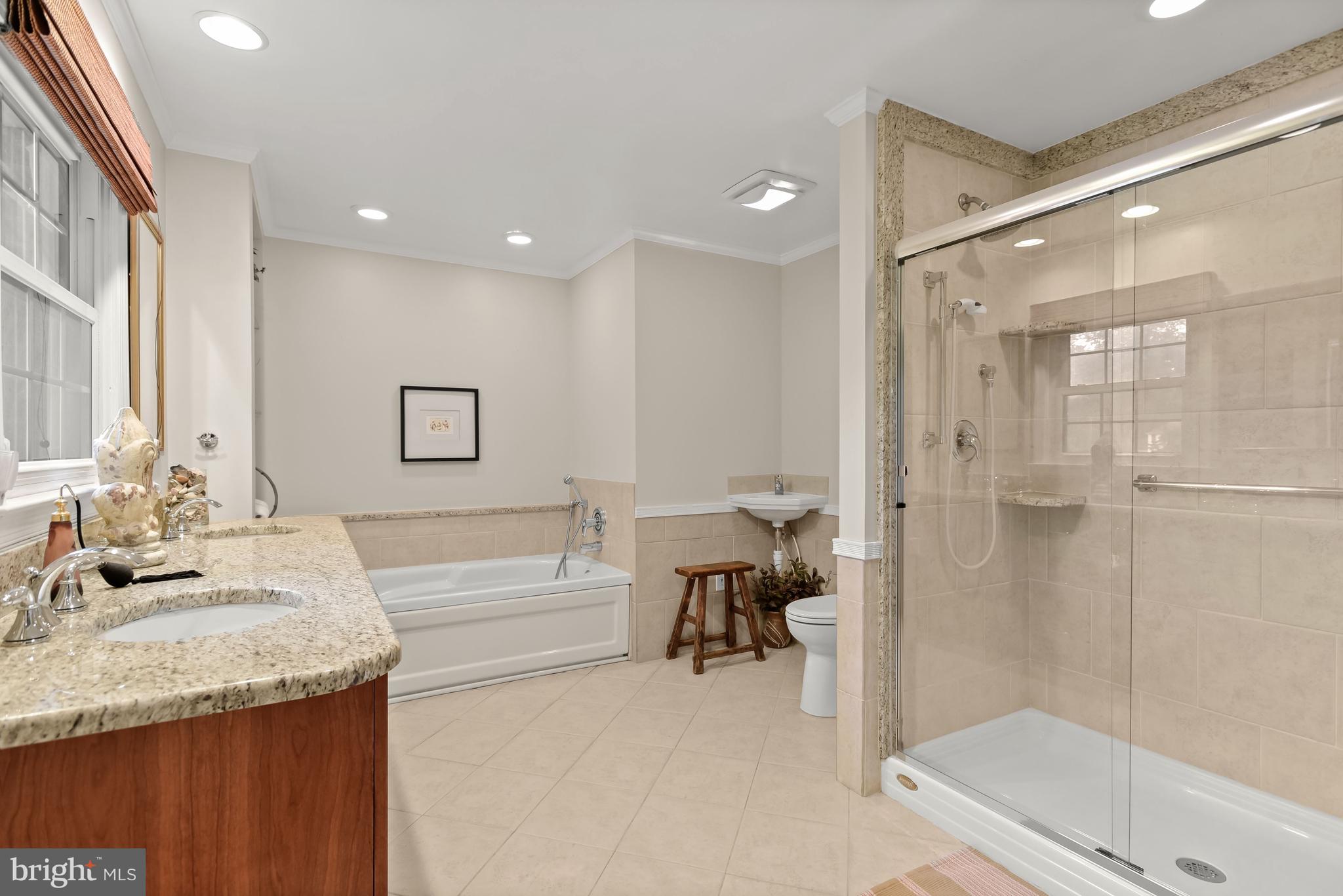 BETHANY WOODS - Residential