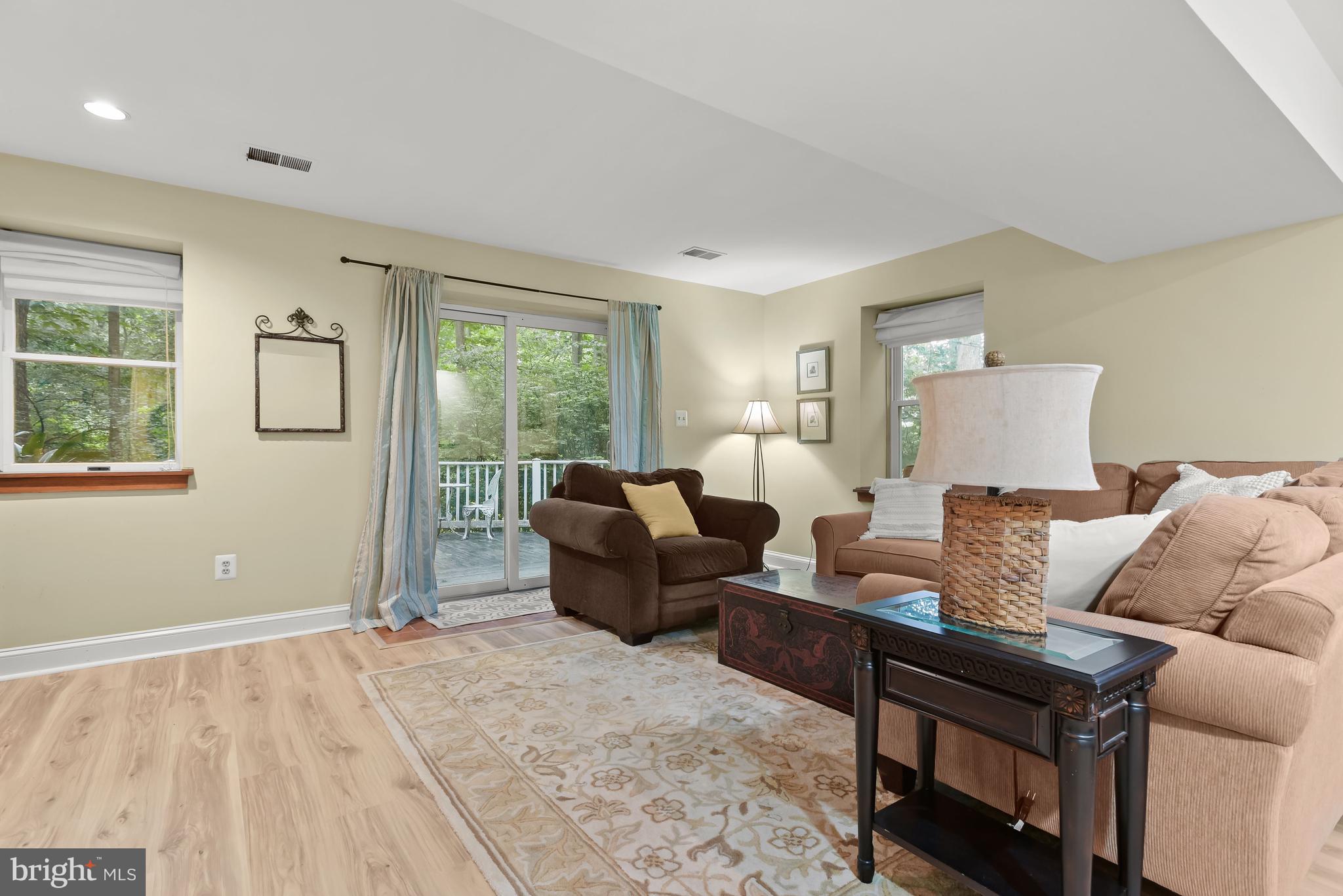 BETHANY WOODS - Residential