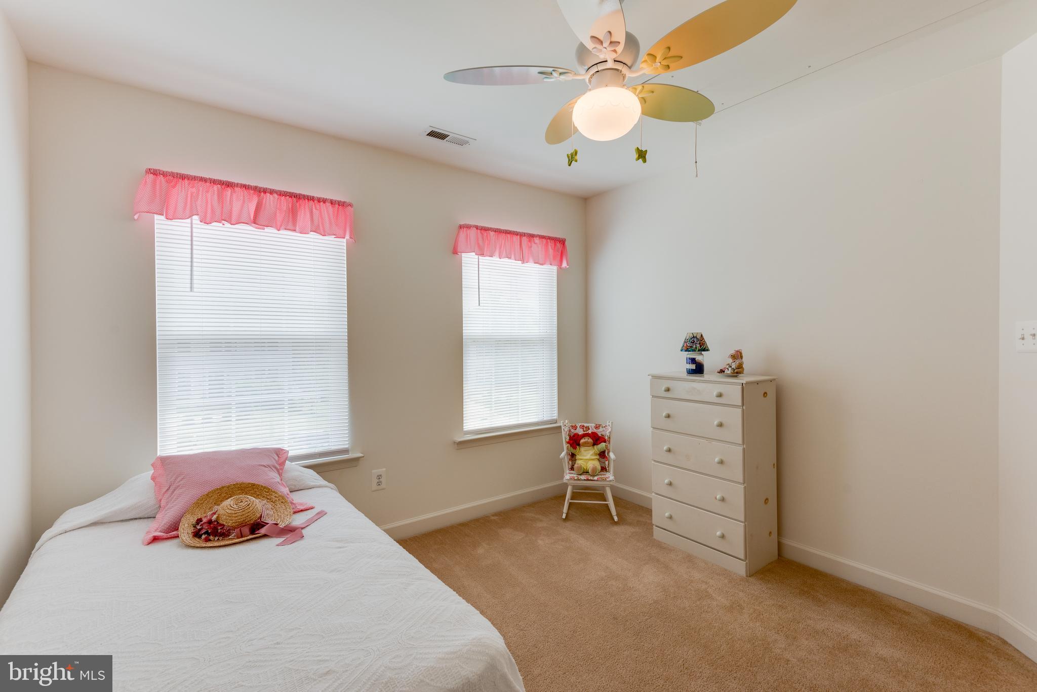 ACADEMY HILLS - Residential