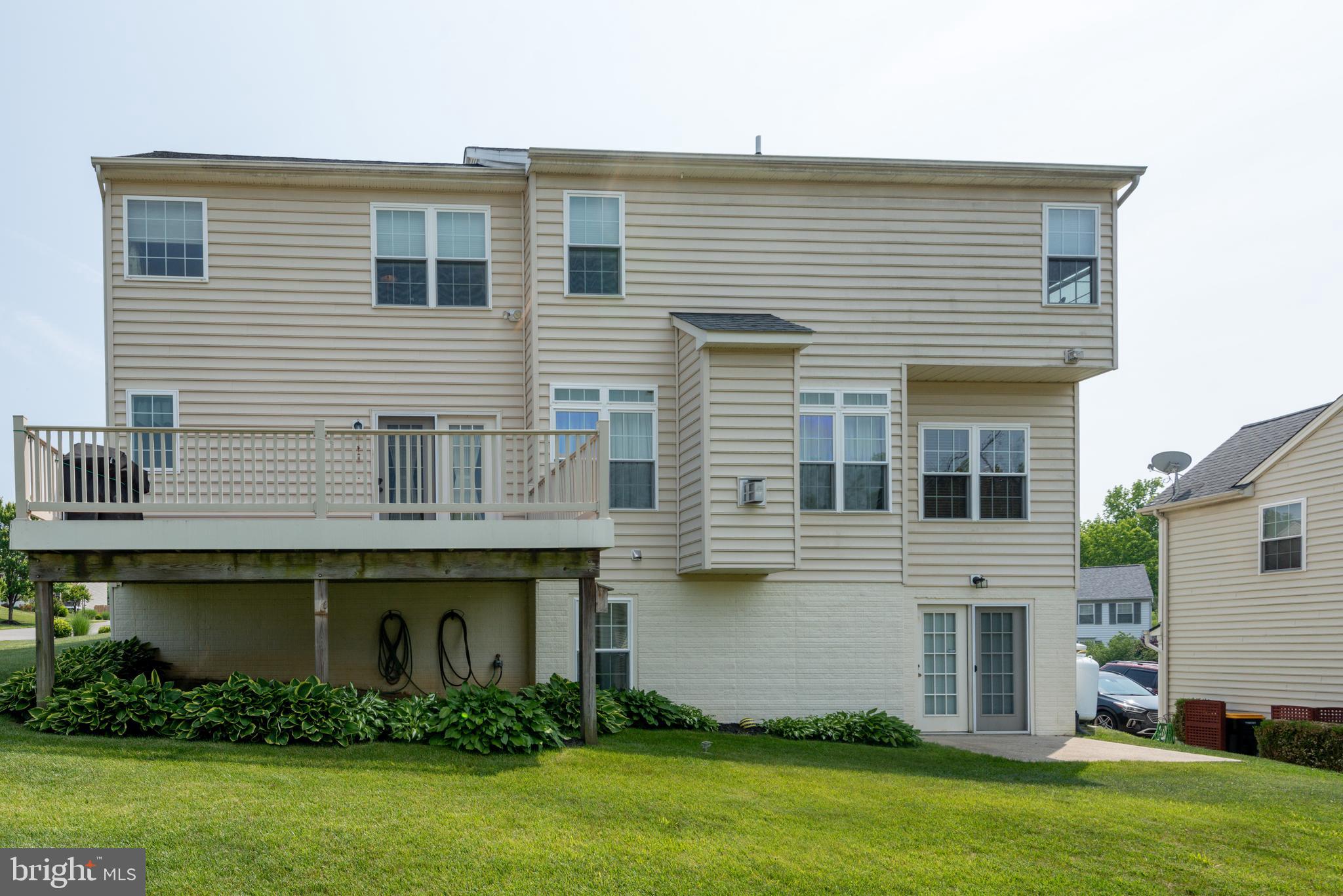 ACADEMY HILLS - Residential