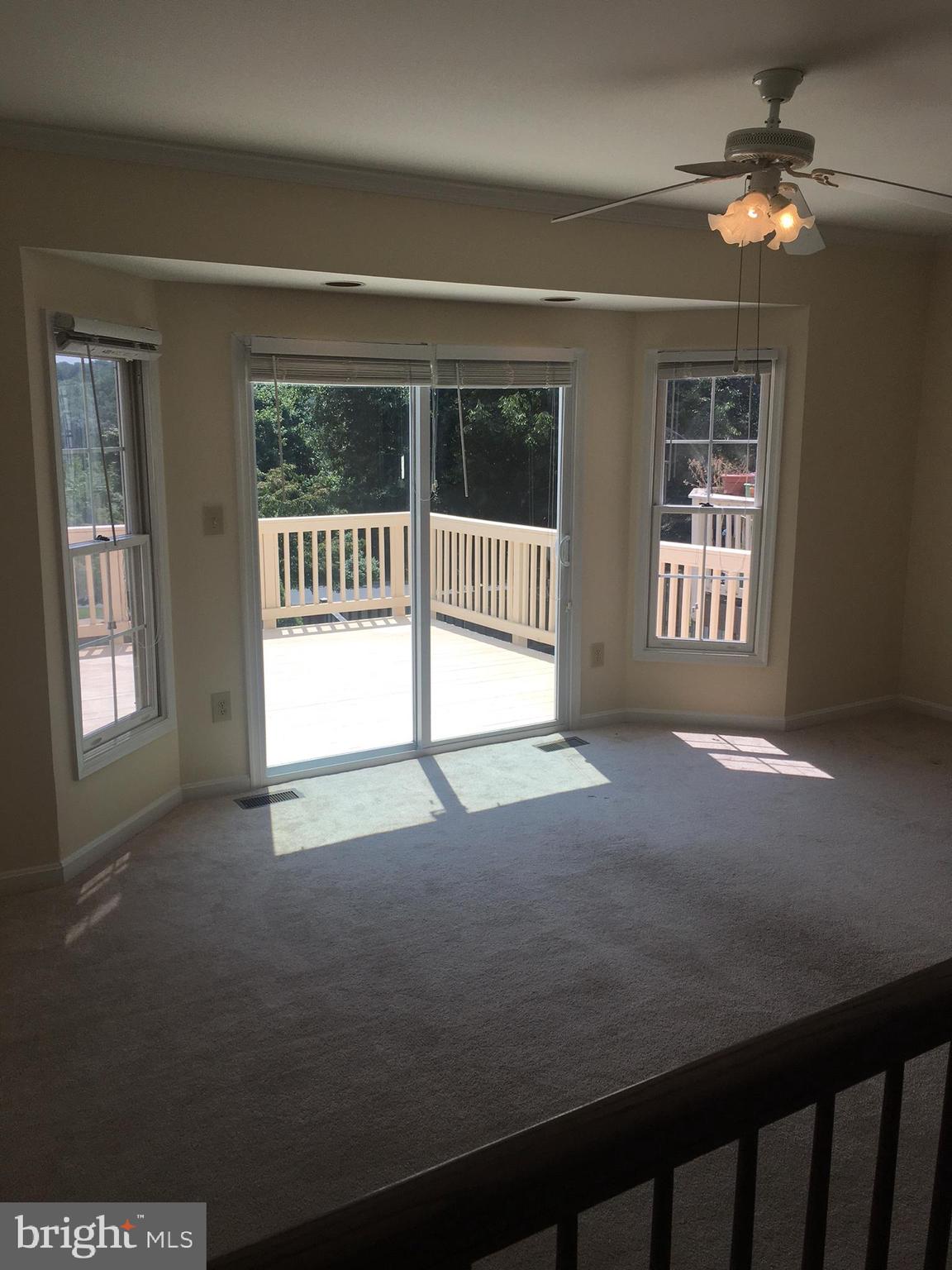 LAKE LINGANORE - Residential