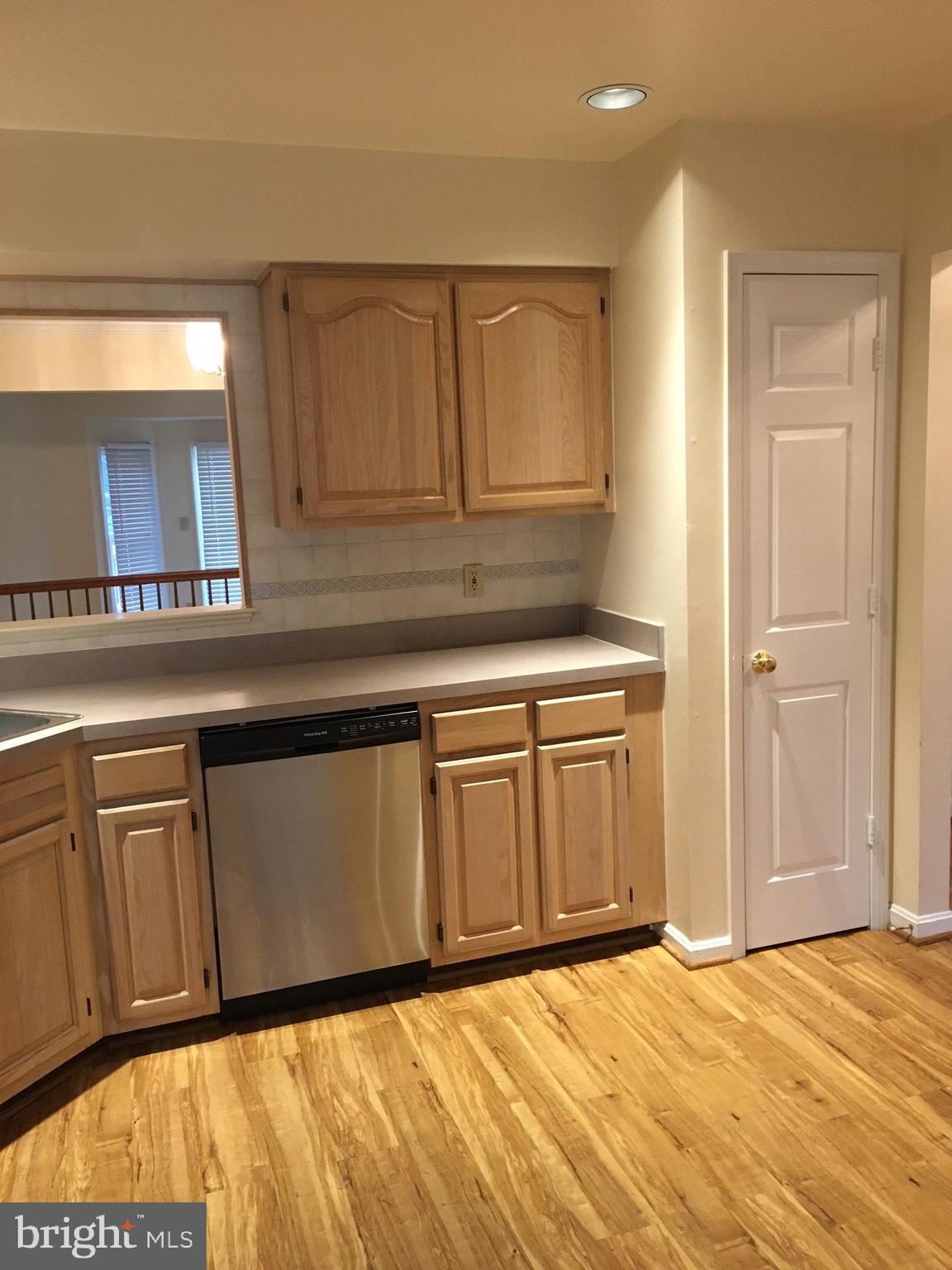 LAKE LINGANORE - Residential