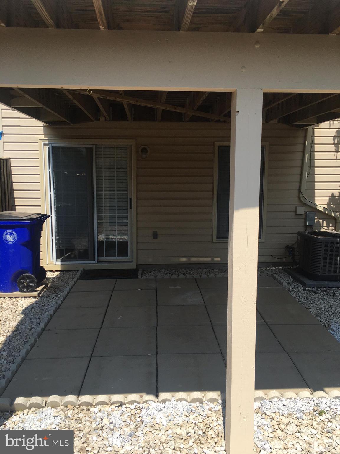 LAKE LINGANORE - Residential