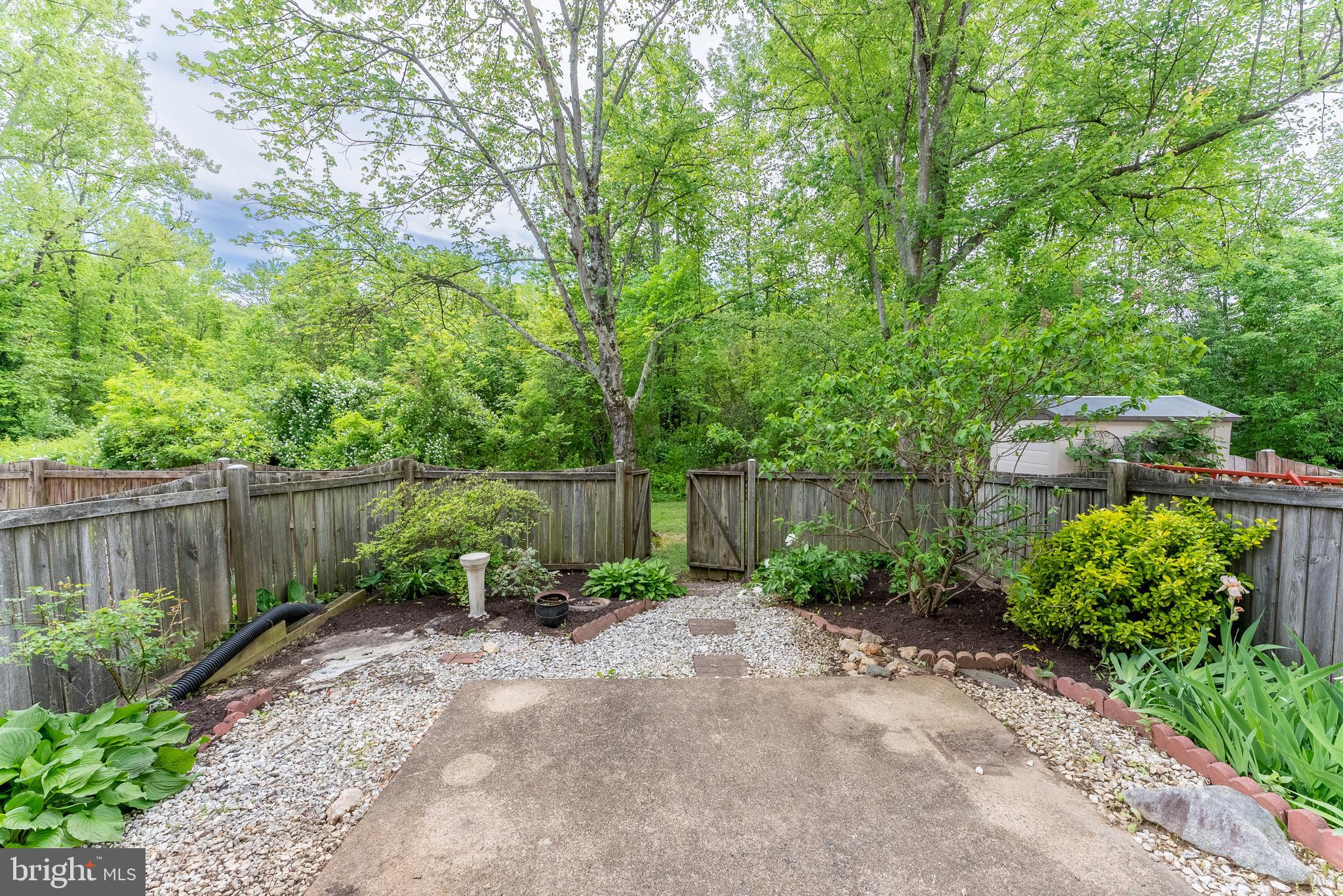 HERITAGE SQUARE - Residential