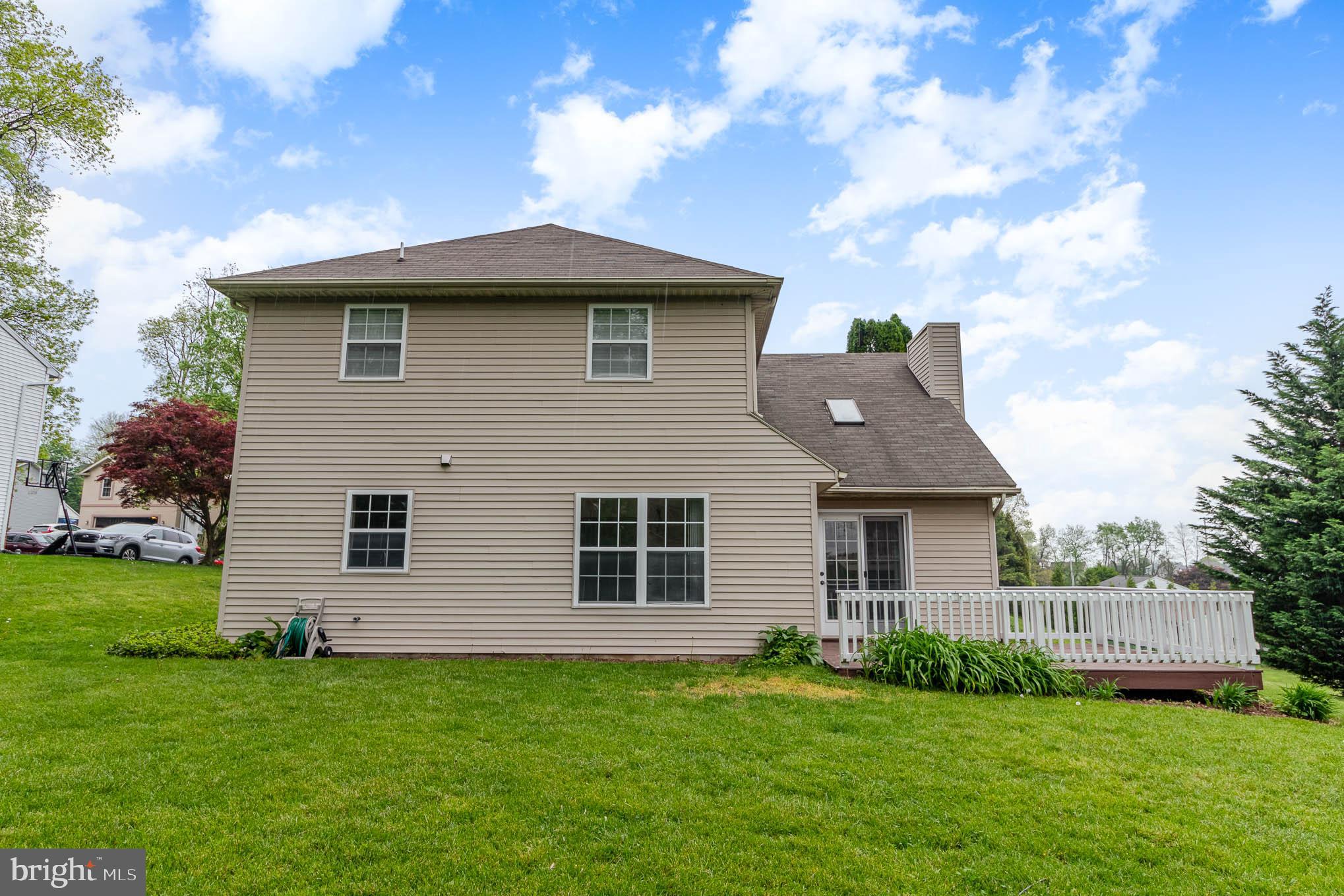 WILLOW RUN - Residential