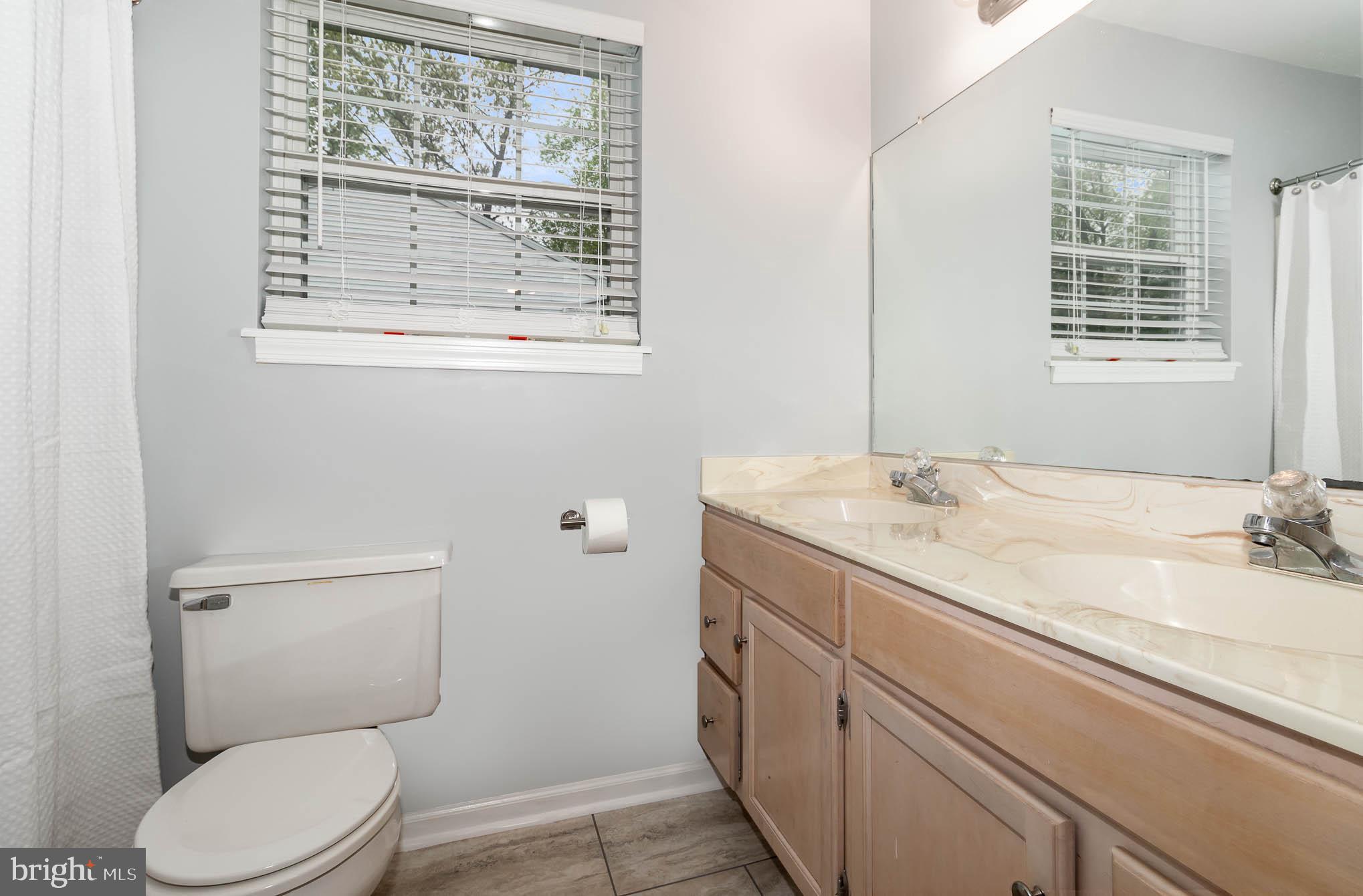 WILLOW RUN - Residential