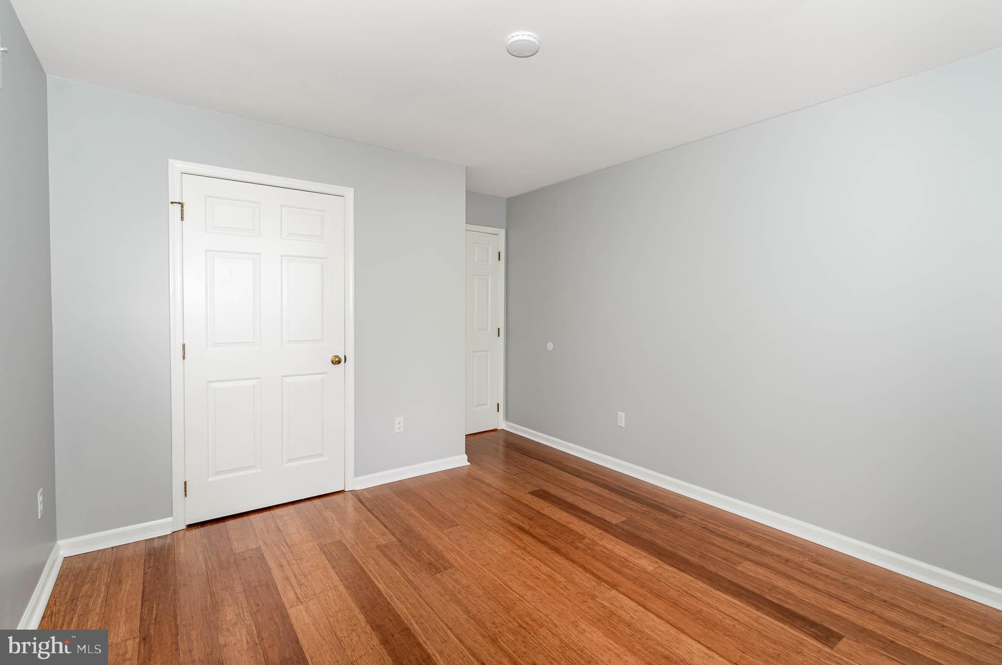 WILLOW RUN - Residential
