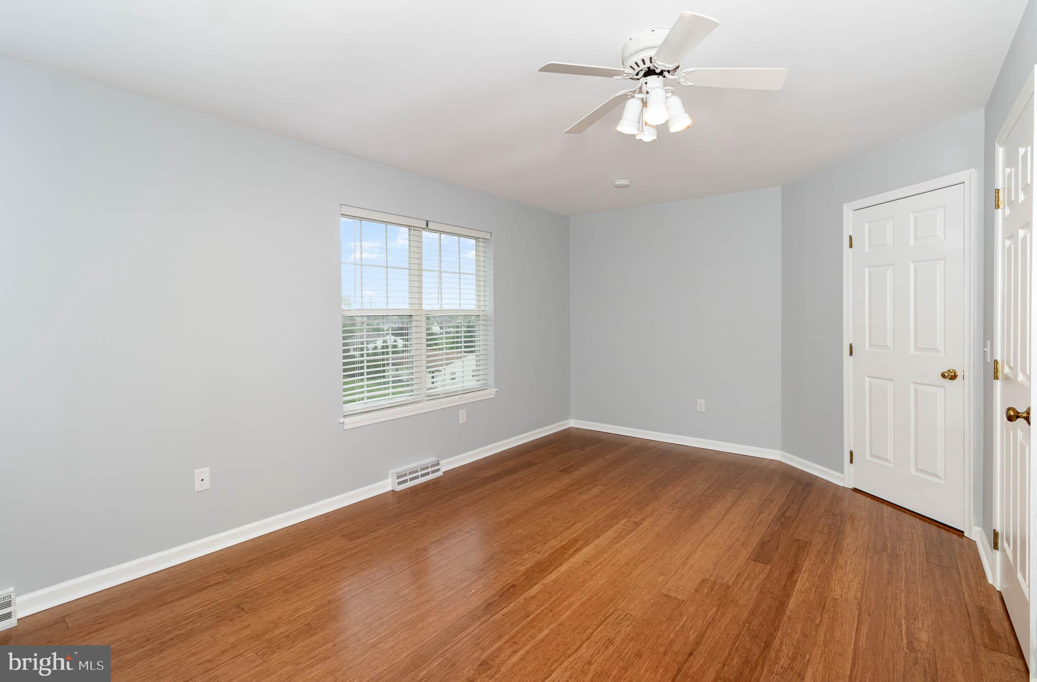 WILLOW RUN - Residential