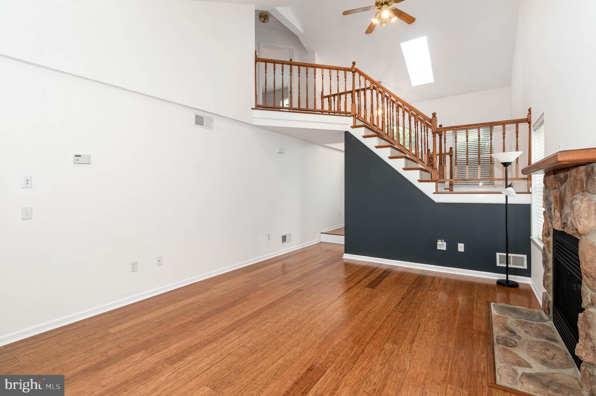 WILLOW RUN - Residential