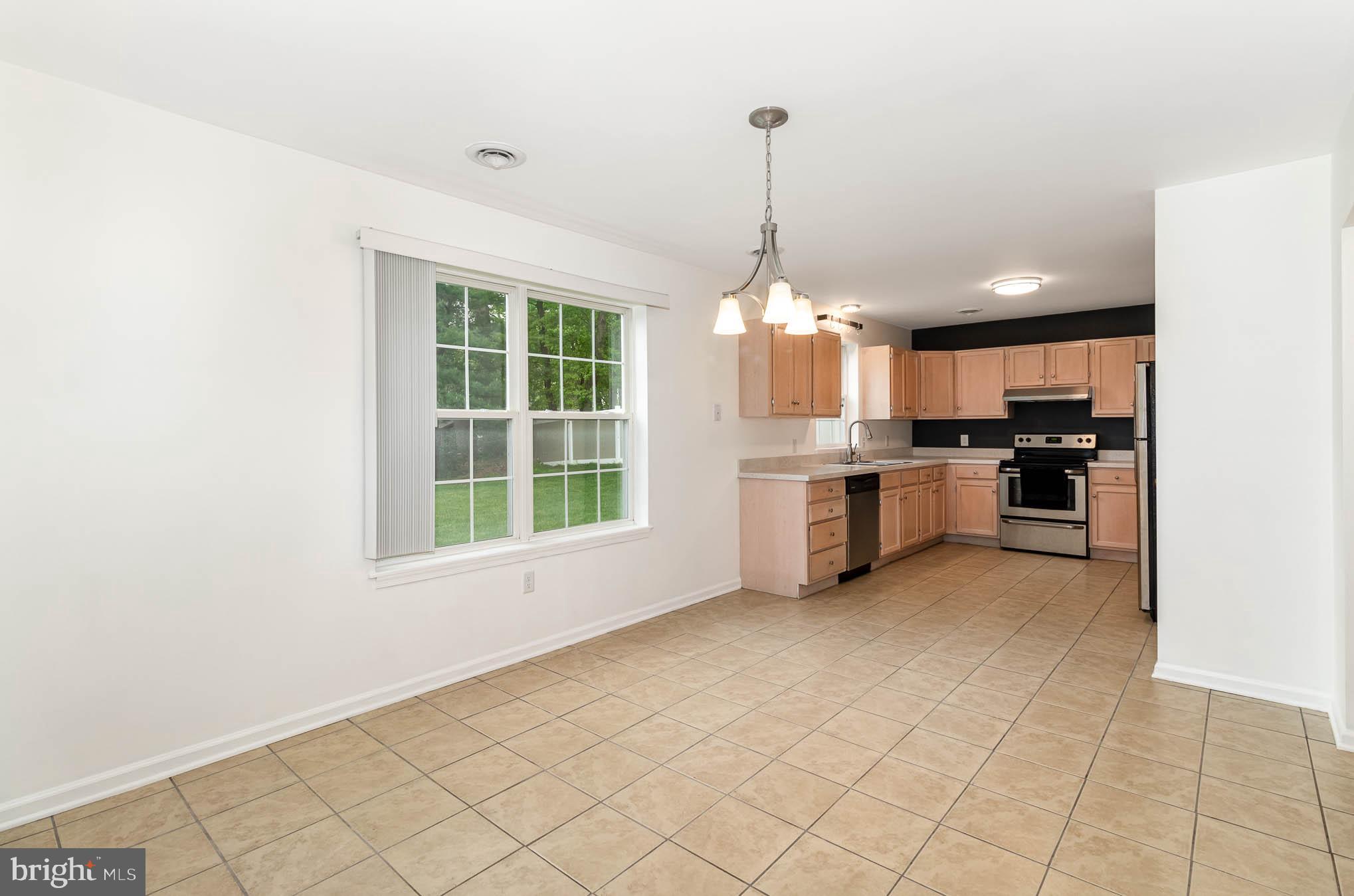 WILLOW RUN - Residential