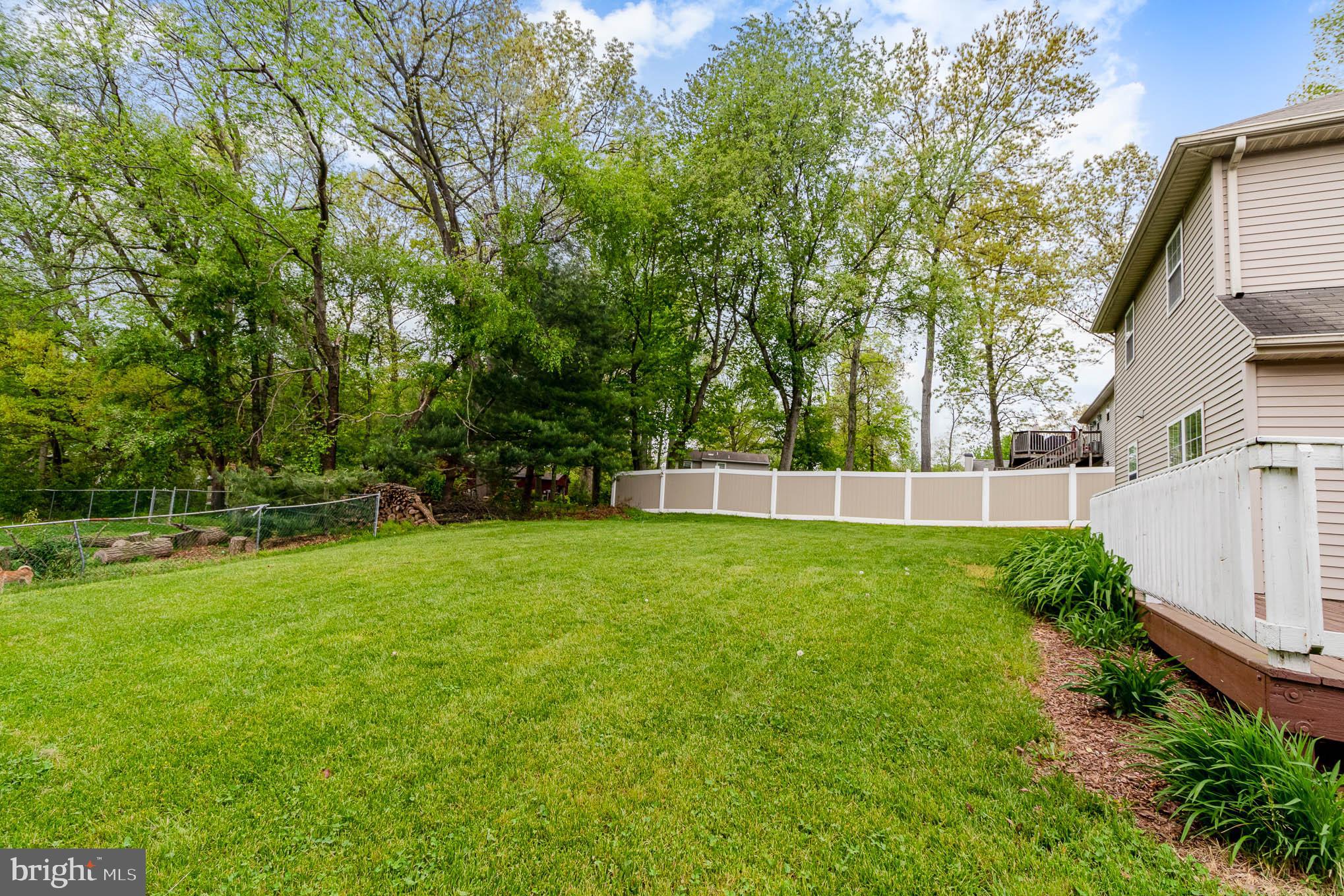WILLOW RUN - Residential