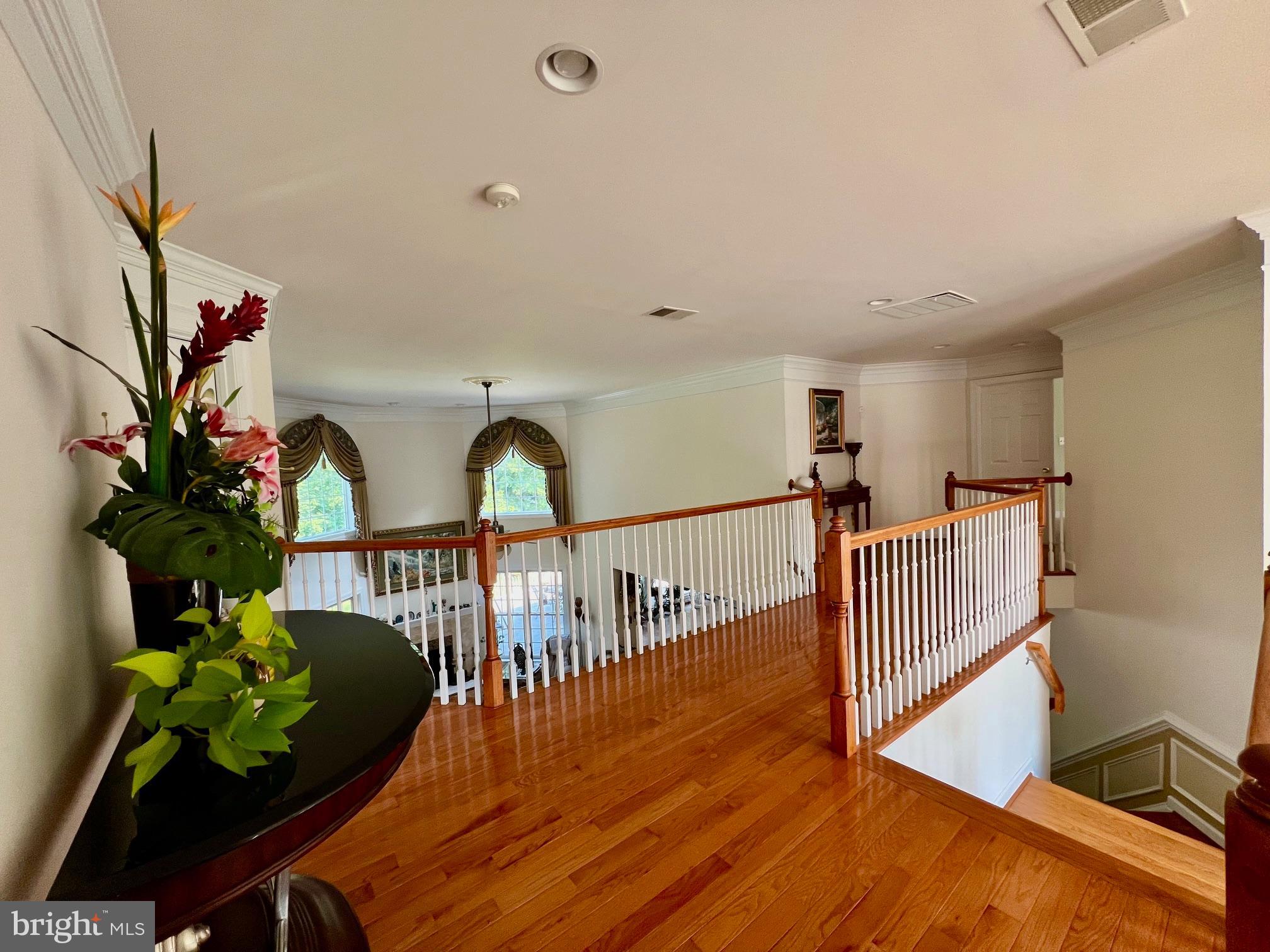 LEEHIGH VILLAGE - Residential