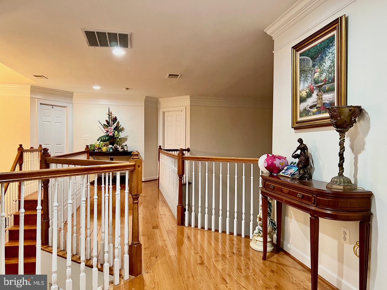 LEEHIGH VILLAGE - Residential