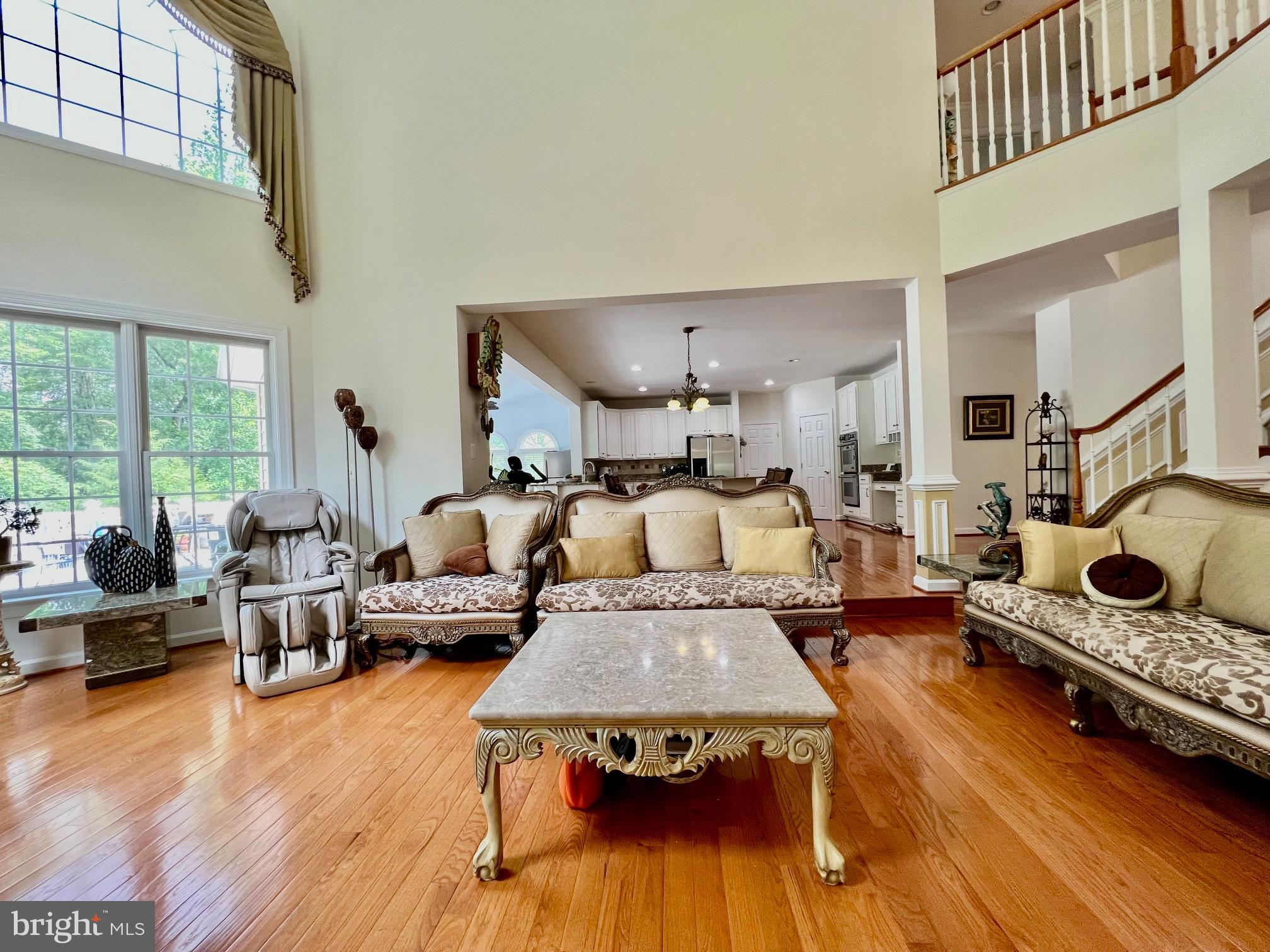 LEEHIGH VILLAGE - Residential