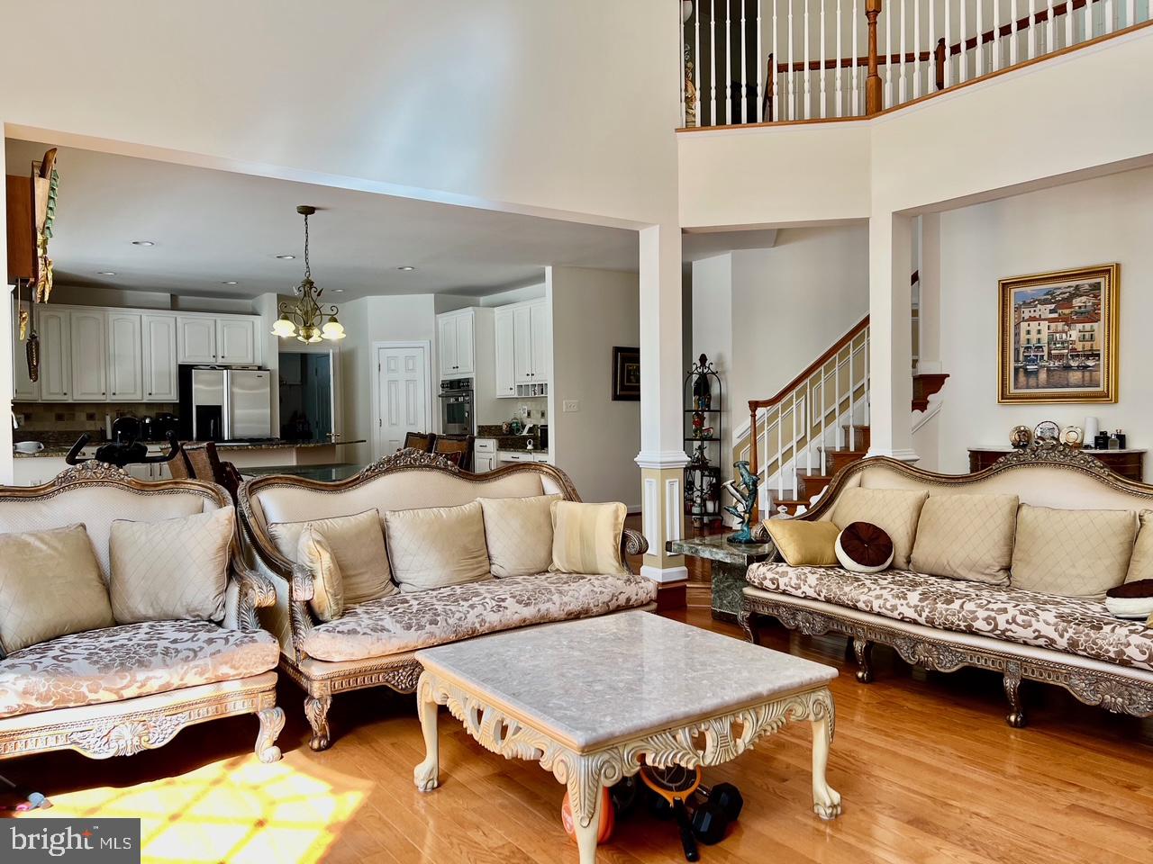 LEEHIGH VILLAGE - Residential