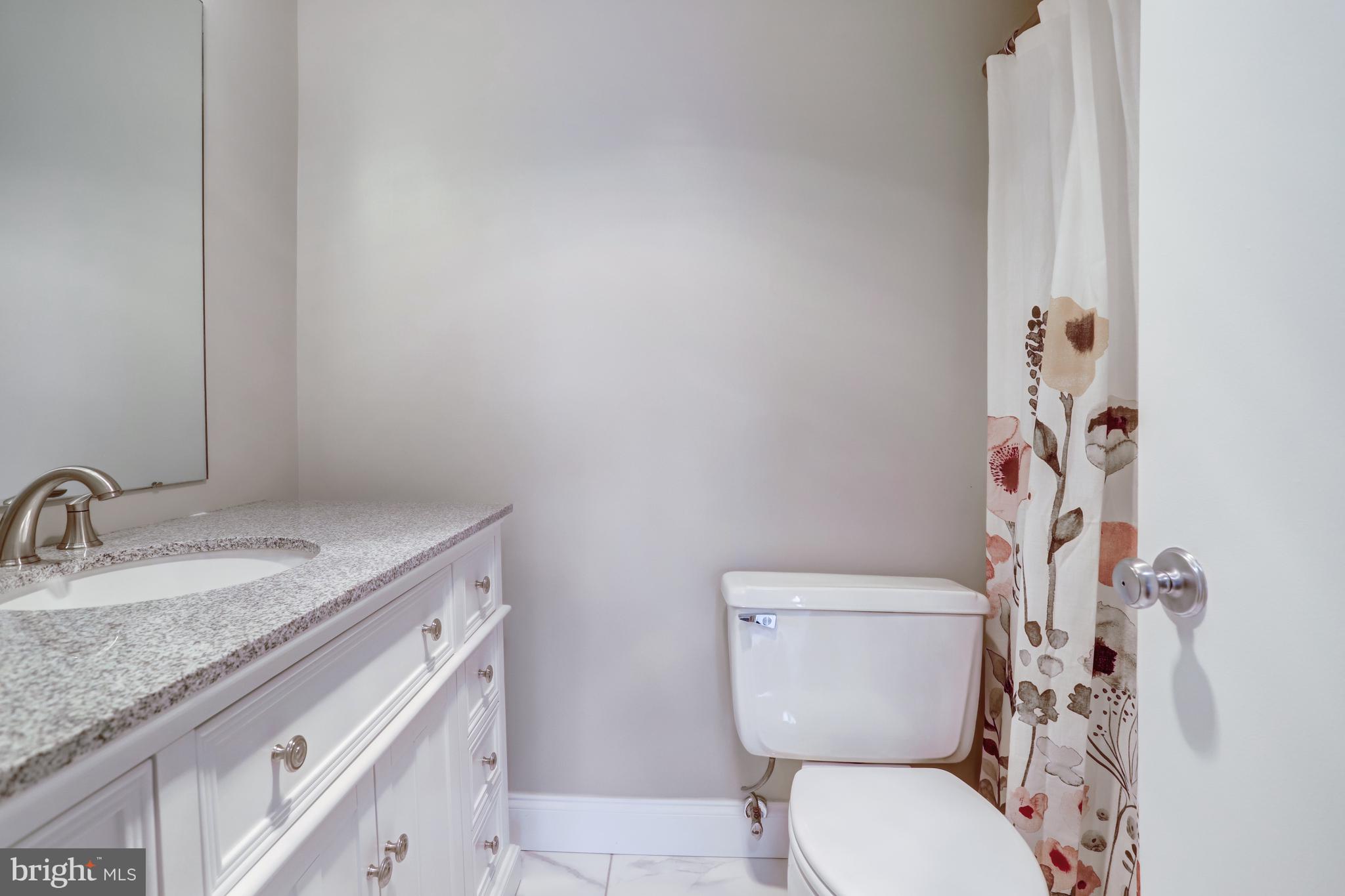 WATERGATE AT LANDMARK - Residential