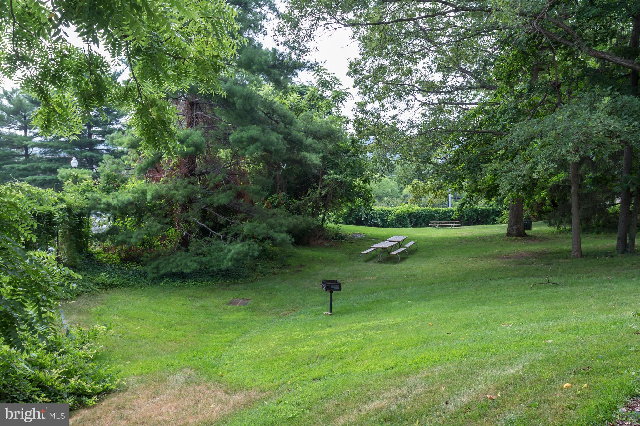 WATERGATE AT LANDMARK - Residential