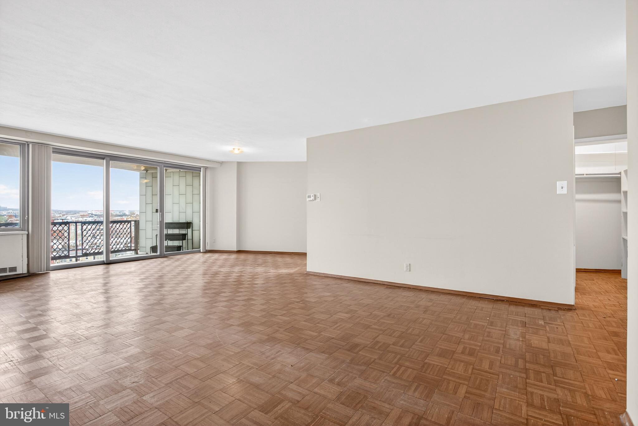 FAIRMOUNT - Residential