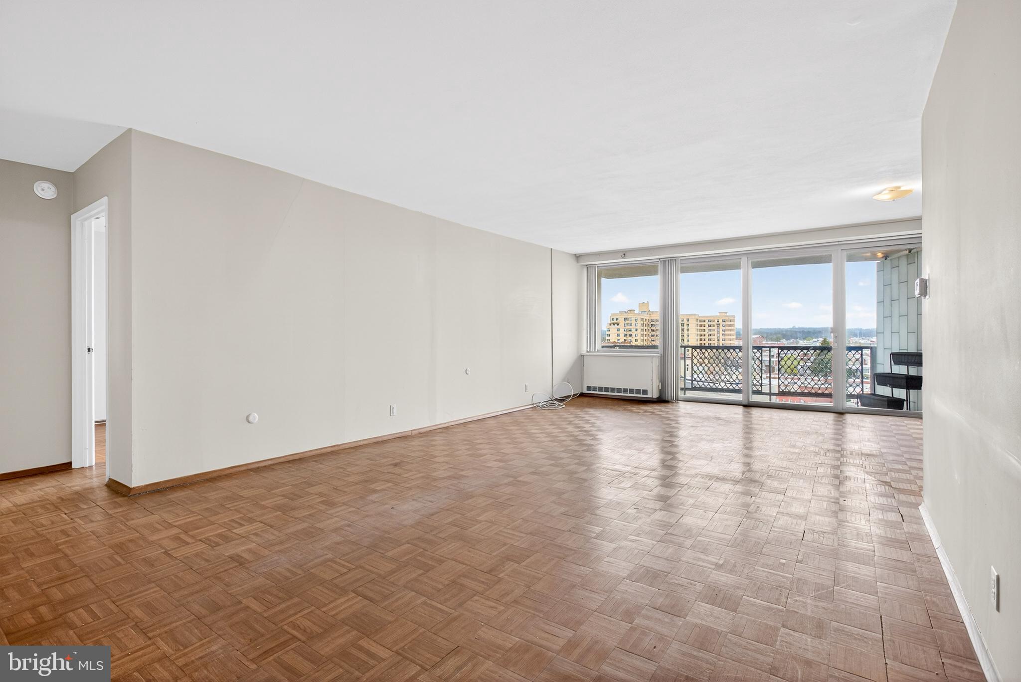 FAIRMOUNT - Residential