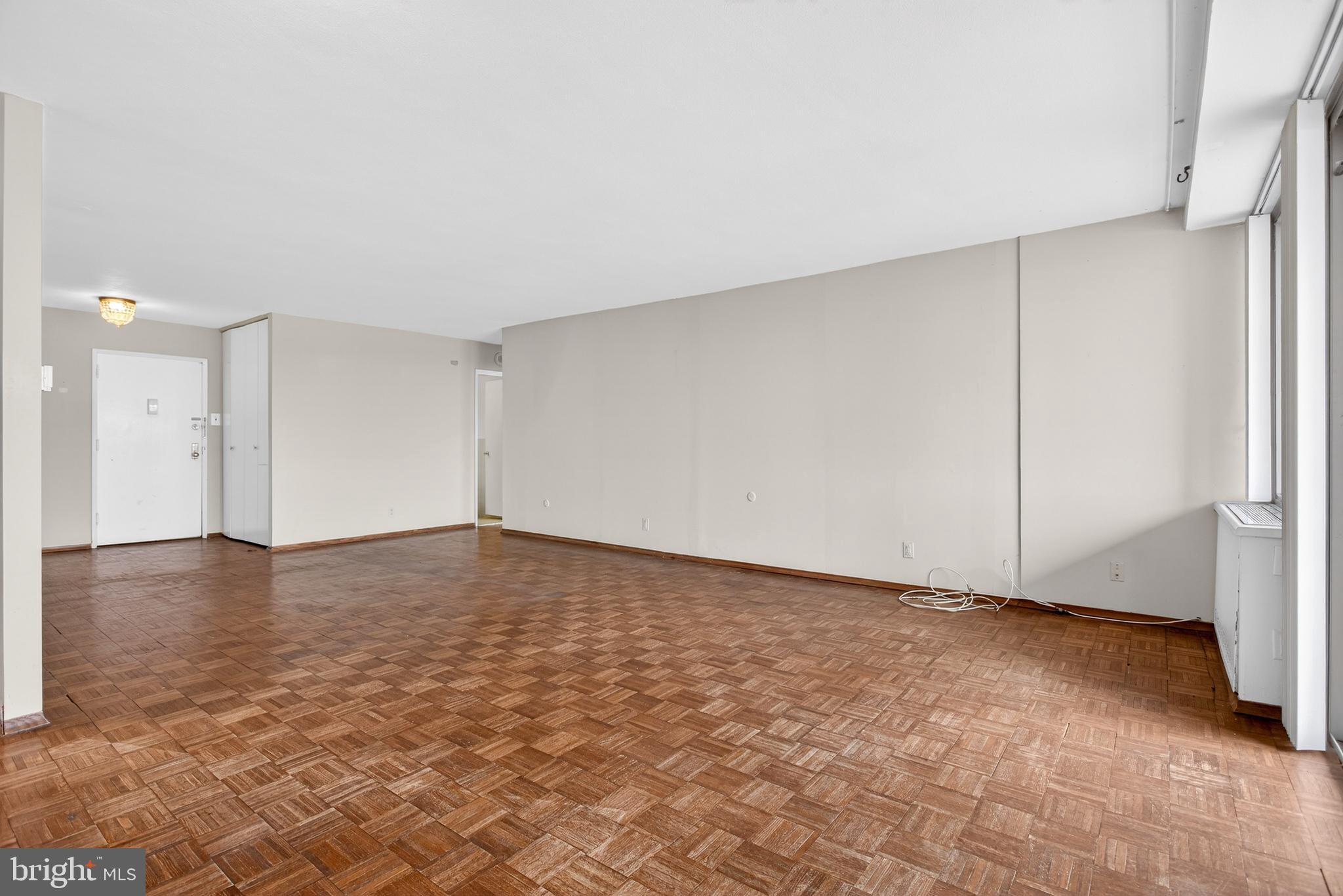 FAIRMOUNT - Residential