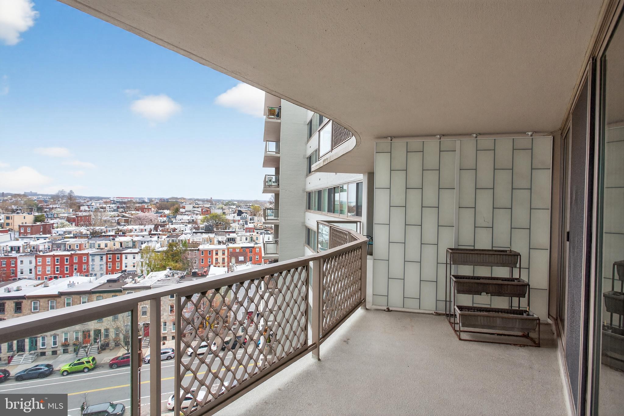 FAIRMOUNT - Residential