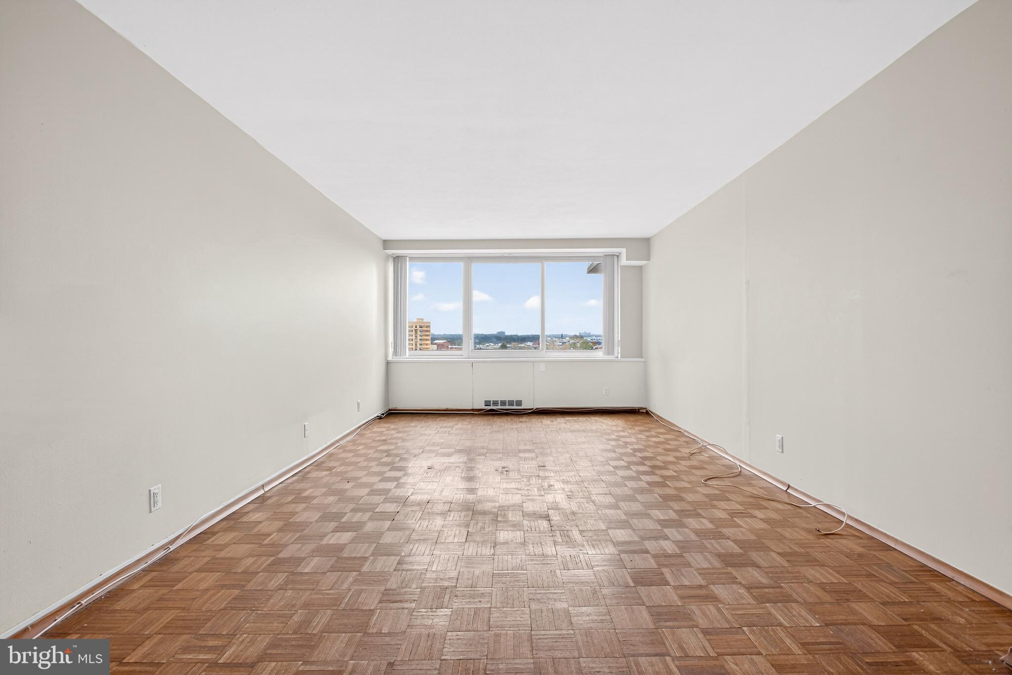 FAIRMOUNT - Residential