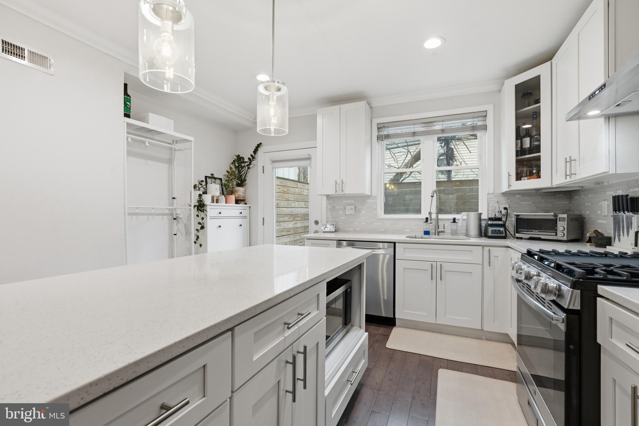 GRAYS FERRY - Residential